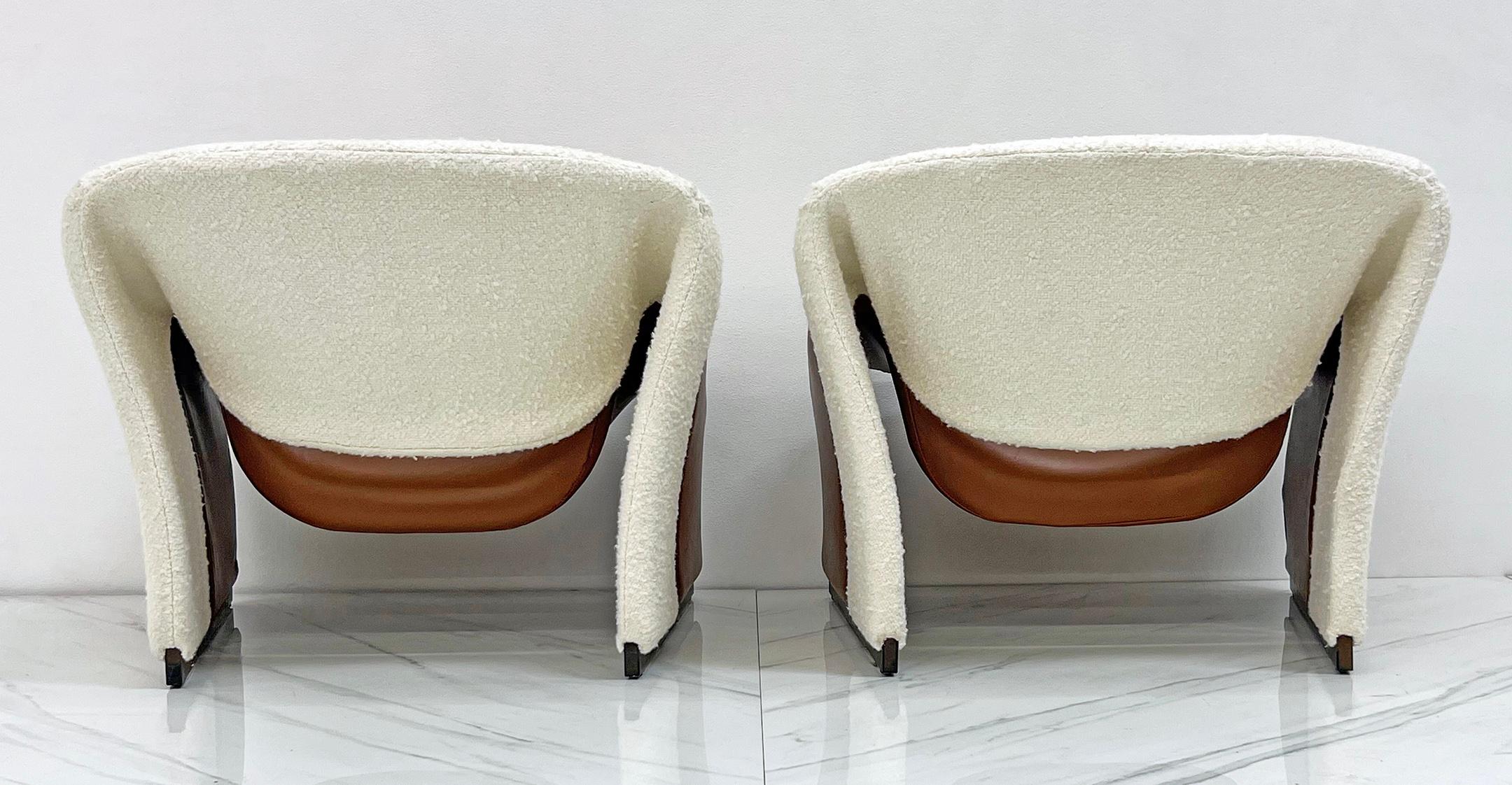 1st Edition Pierre Paulin Groovy Chairs, Artifort F580, Ivory Boucle and Leather 3