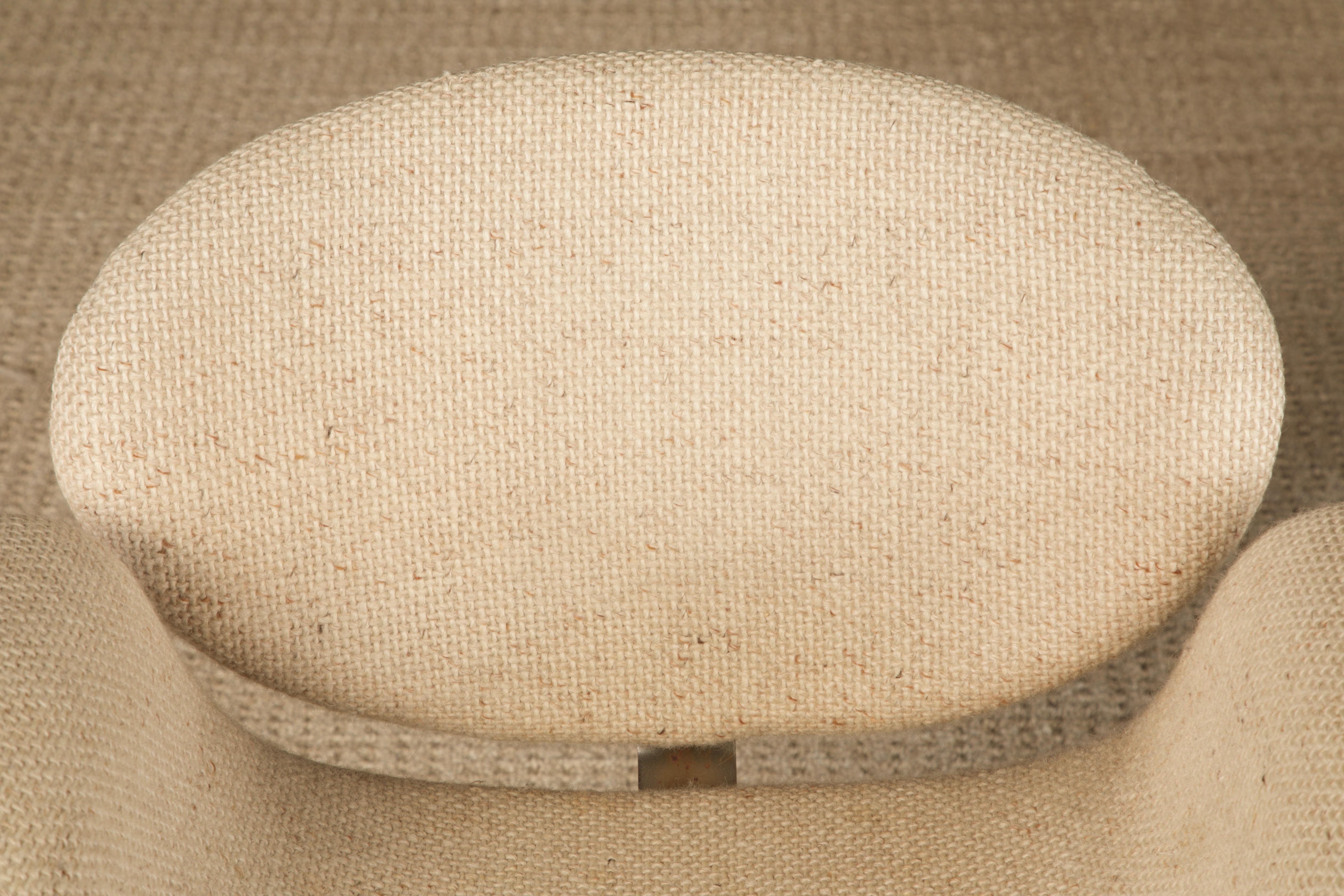 Pierre Paulin 'Little Tulip' Swivel Chair for Artifort, Netherlands, c. 1965 4