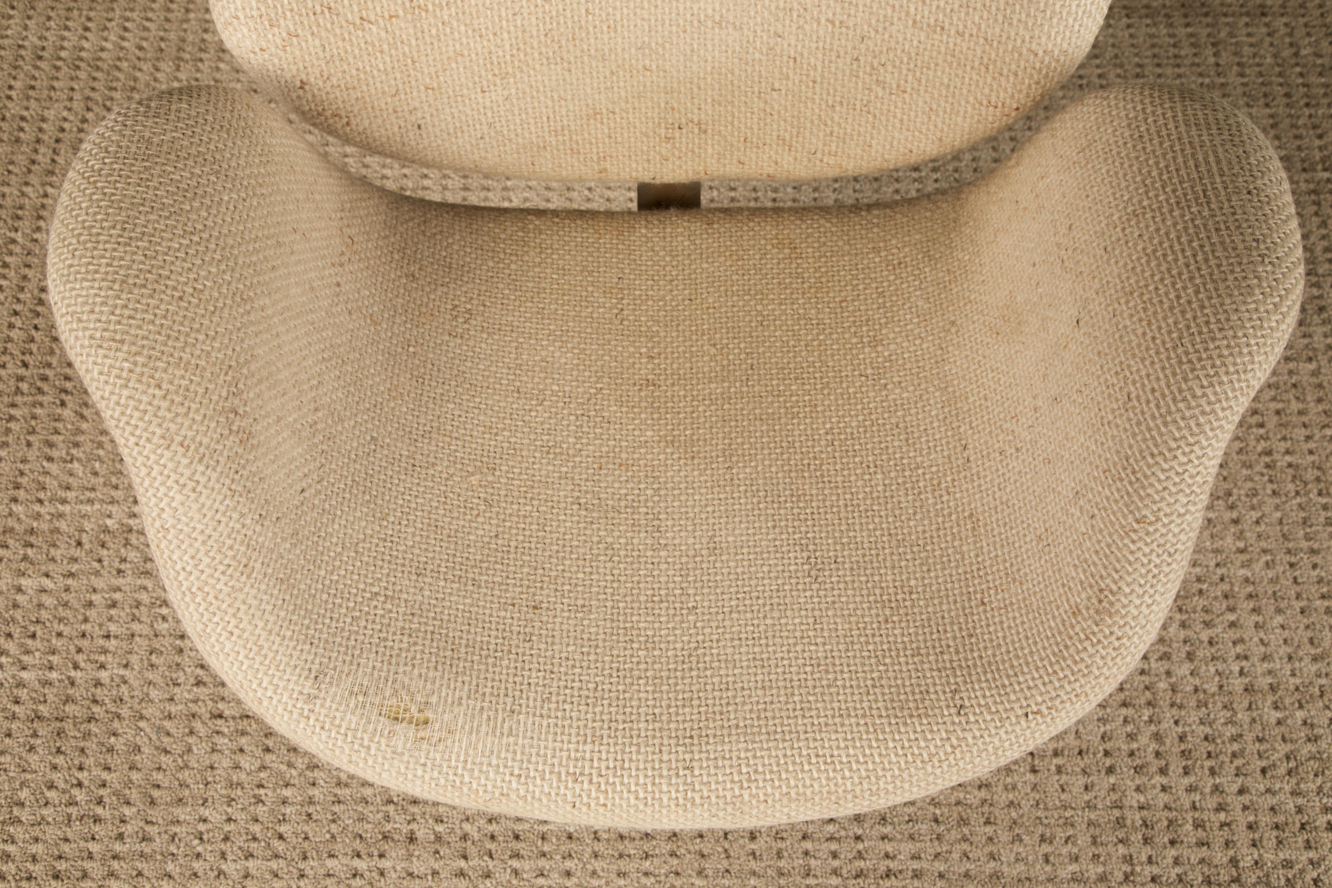 Pierre Paulin 'Little Tulip' Swivel Chair for Artifort, Netherlands, c. 1965 5