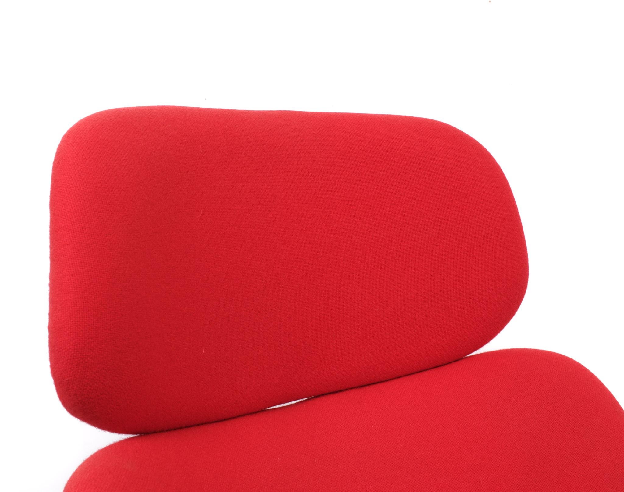 Pierre Paulin  Lounge chair '' Big Tulip ''  Artifort   1960s In Good Condition For Sale In Den Haag, NL