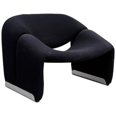 Pierre Paulin:: Mid-Century Modern:: Schwarzer gepolsterter Groovy Lounge Chair:: 1970