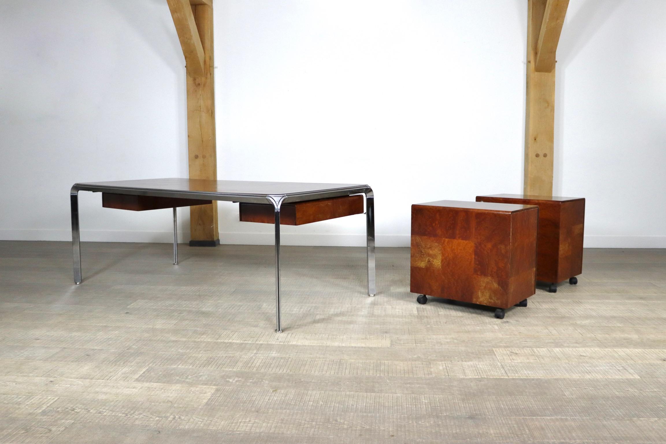 Pierre Paulin Model 250 Directors Desk with Cabinets for Dassas, France, ca 1975 6