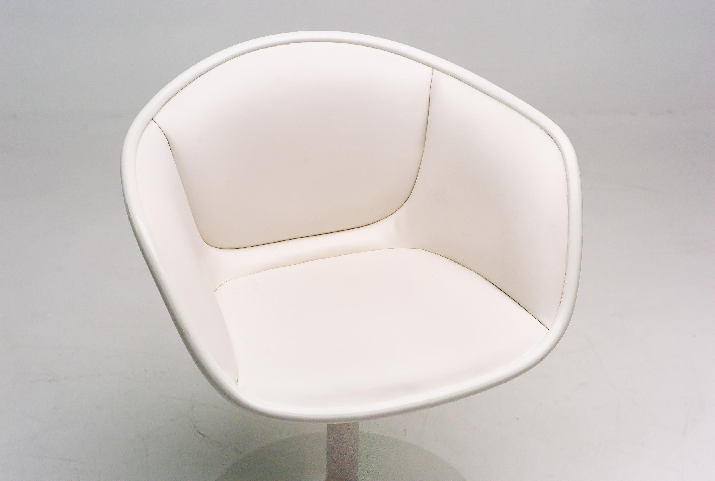 Pierre Paulin Model 7800 Chair In Good Condition In Dronten, NL