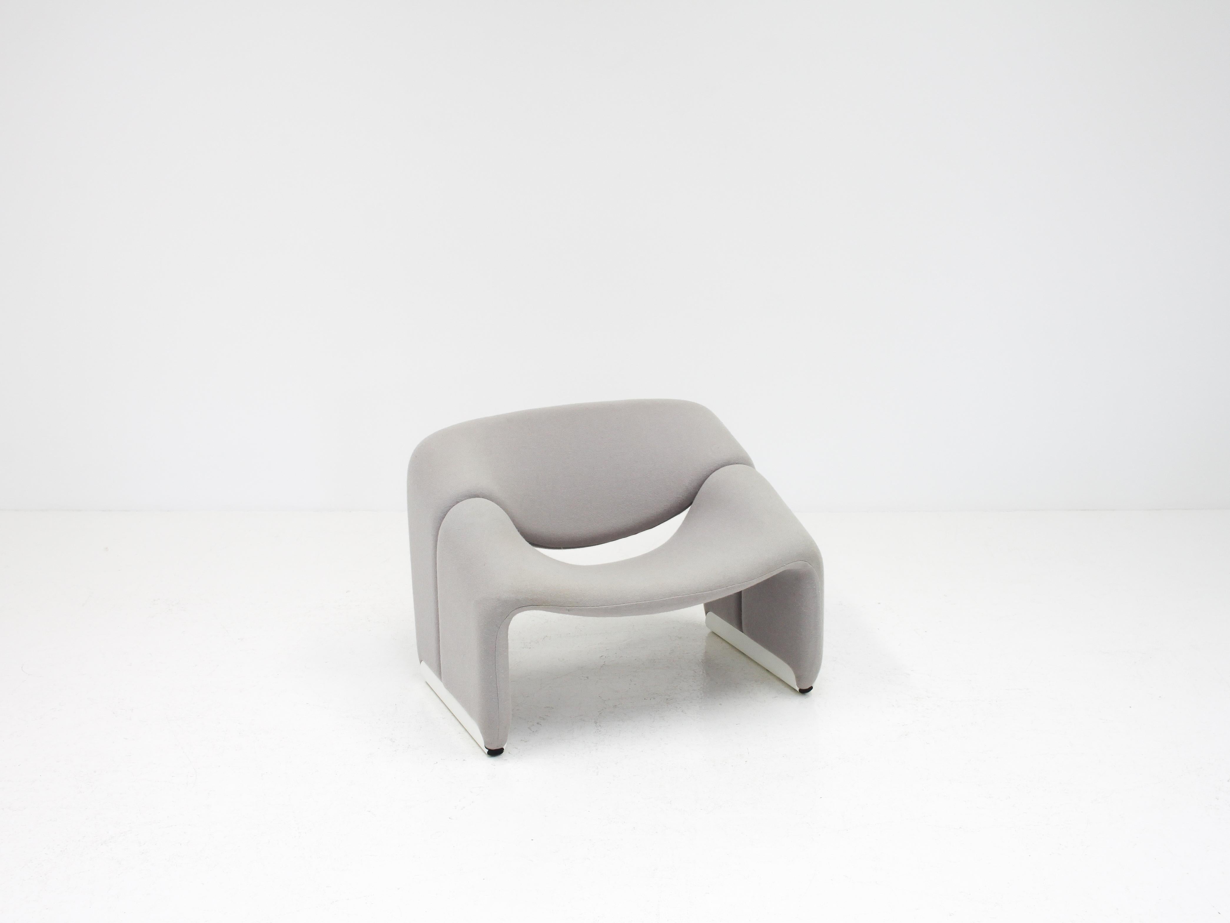 Mid-Century Modern Pierre Paulin Model F598 Groovy Lounge Chair, Artifort, 1970s, Customizable