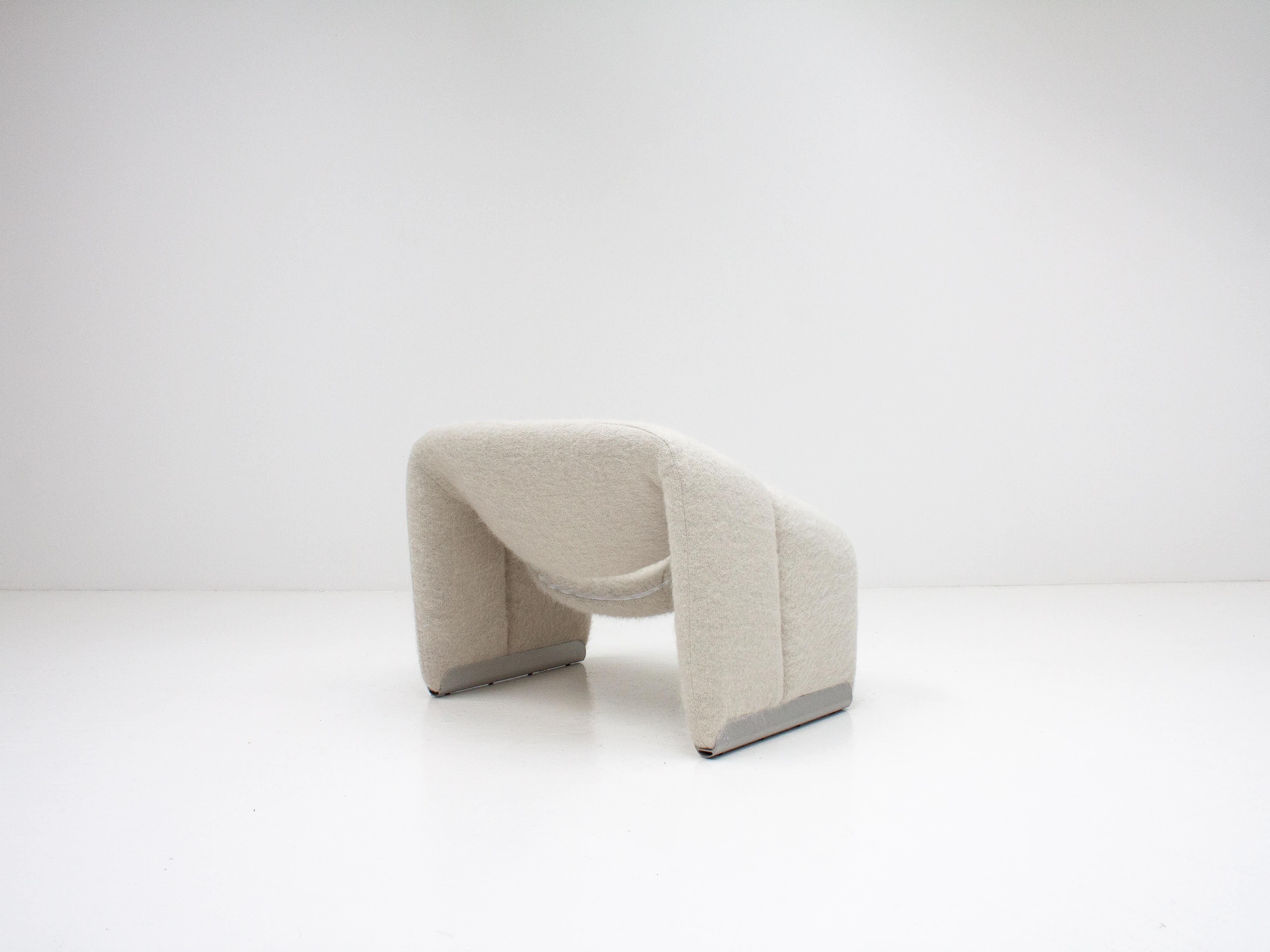 Pierre Paulin Model F598 Groovy Lounge Chair in Pierre Frey, Artifort, 1970s 5