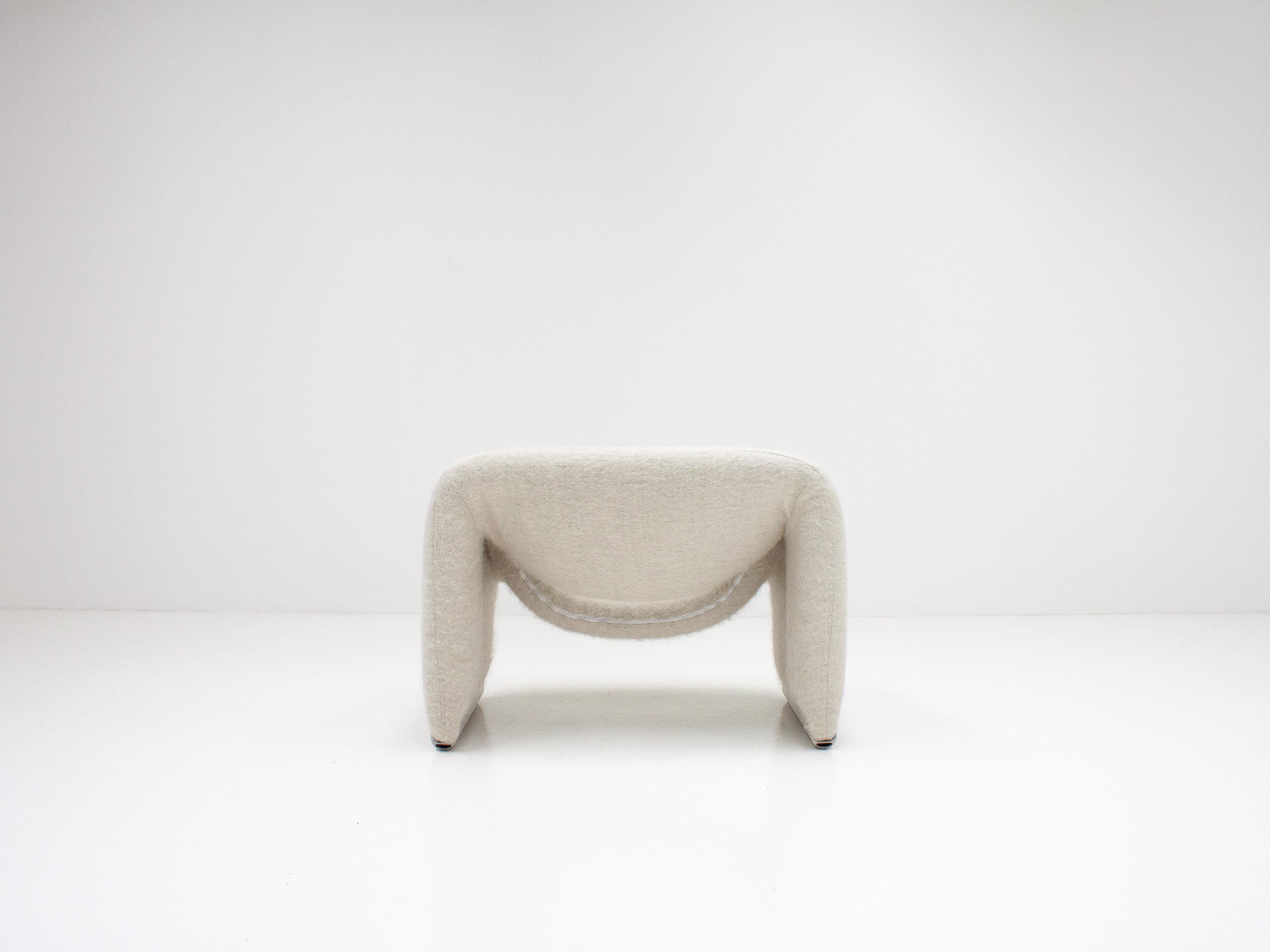 Pierre Paulin Model F598 Groovy Lounge Chair in Pierre Frey, Artifort, 1970s 6