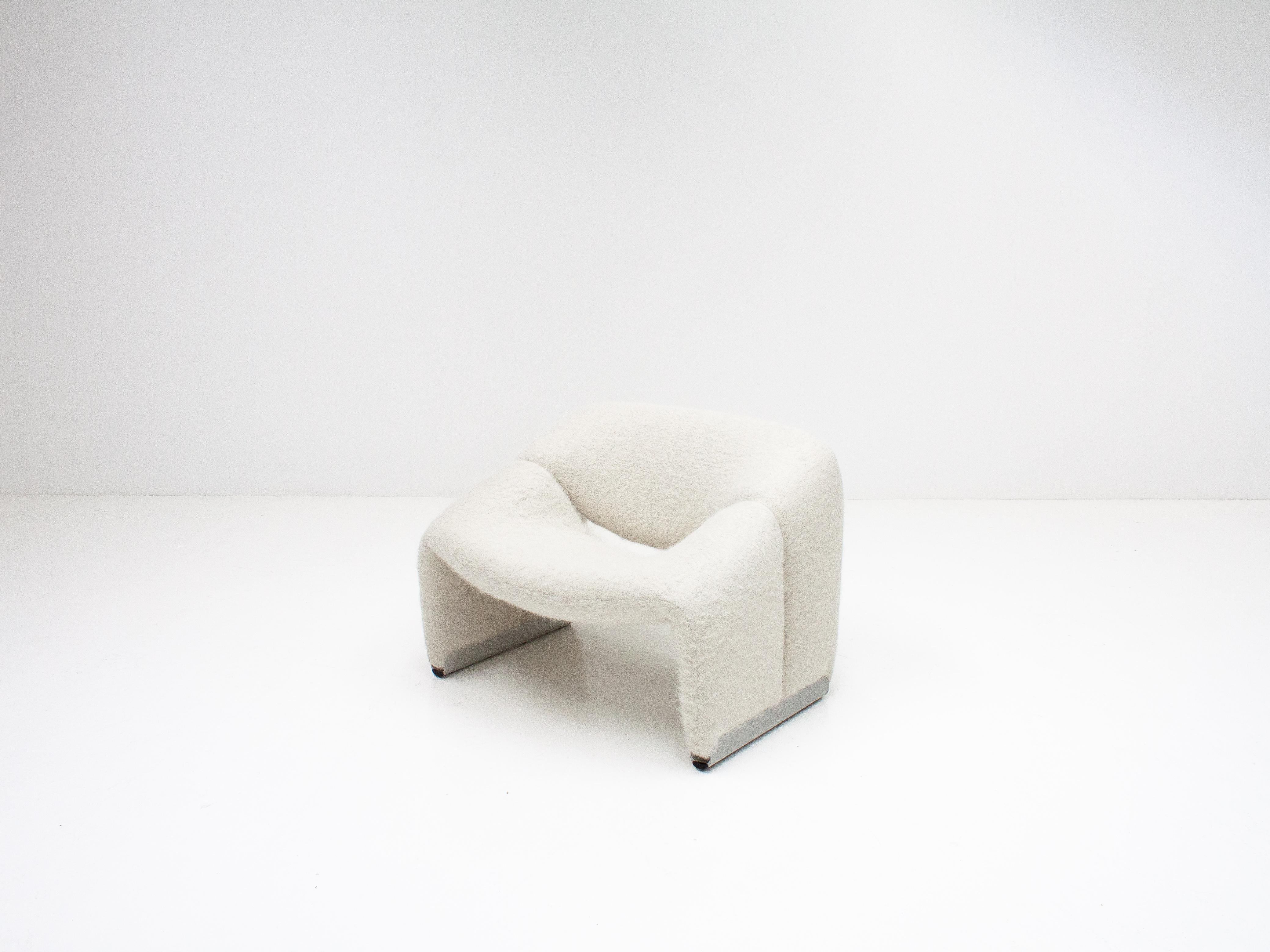 Dutch Pierre Paulin Model F598 Groovy Lounge Chair in Pierre Frey, Artifort, 1970s