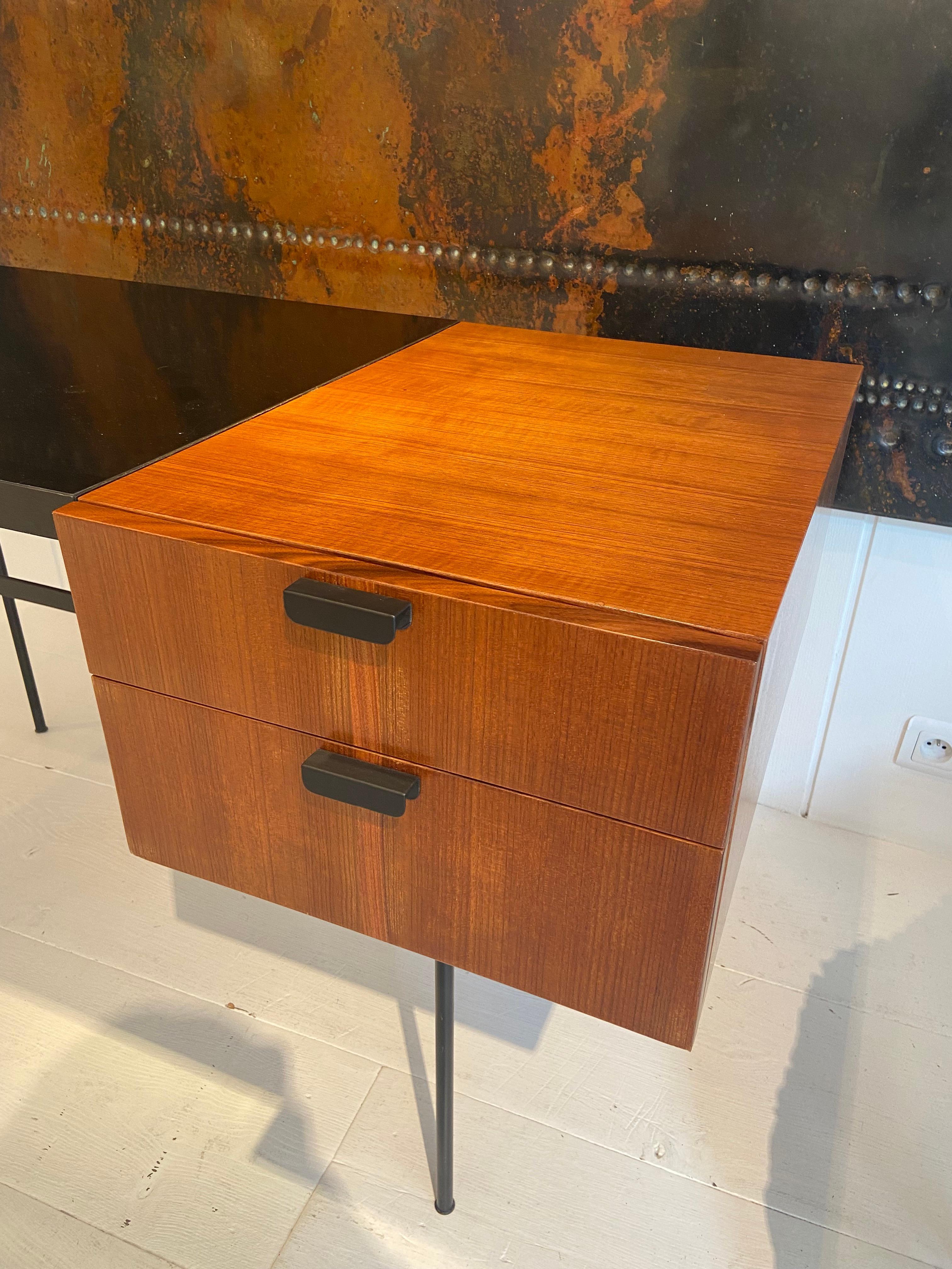 Pierre Paulin Modernist Desk, Model CM141, ca. 1953 For Sale 3