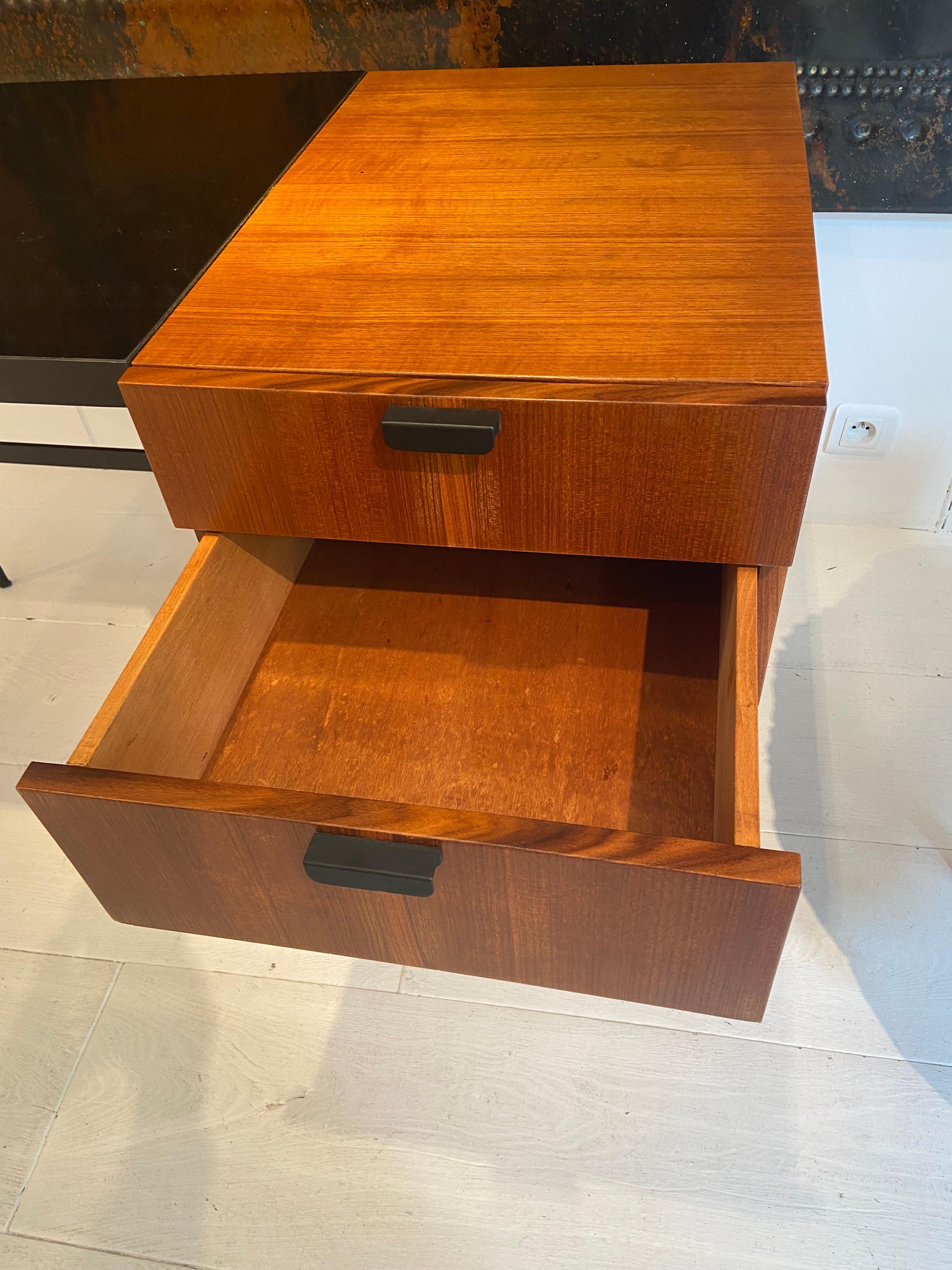 Pierre Paulin Modernist Desk, Model CM141, ca. 1953 For Sale 4
