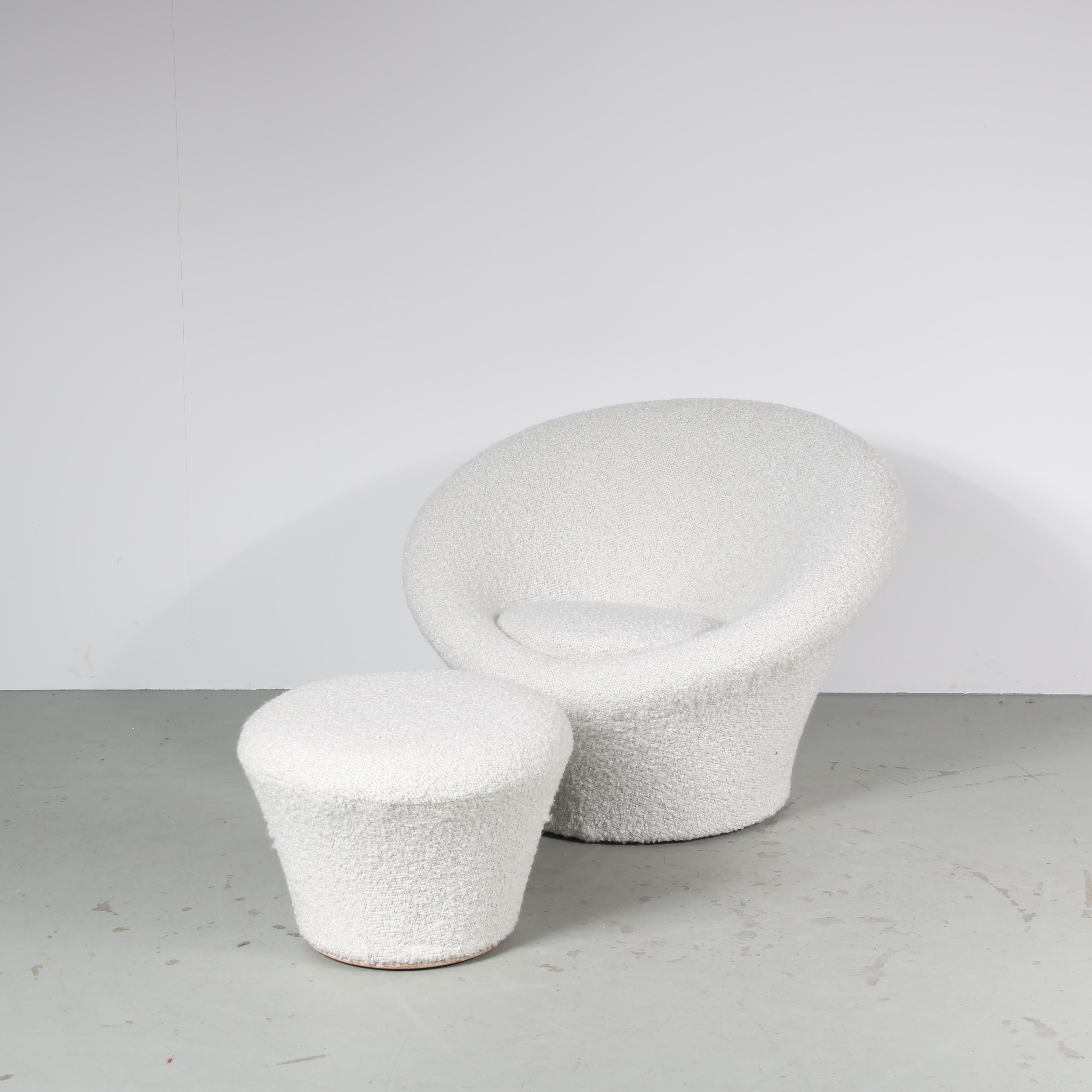 Pierre Paulin “Mushroom” Chair with Stool for Artifort, Netherlands 1960 In Good Condition For Sale In Amsterdam, NL