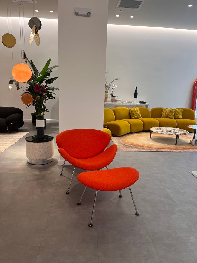 Pierre Paulin Orange Slice Armchair and Ottoman in Raf Simon Pilot Fabric  STOCK For Sale at 1stDibs | orange slice chair, simons ottoman, pierre  paulin orange slice chair