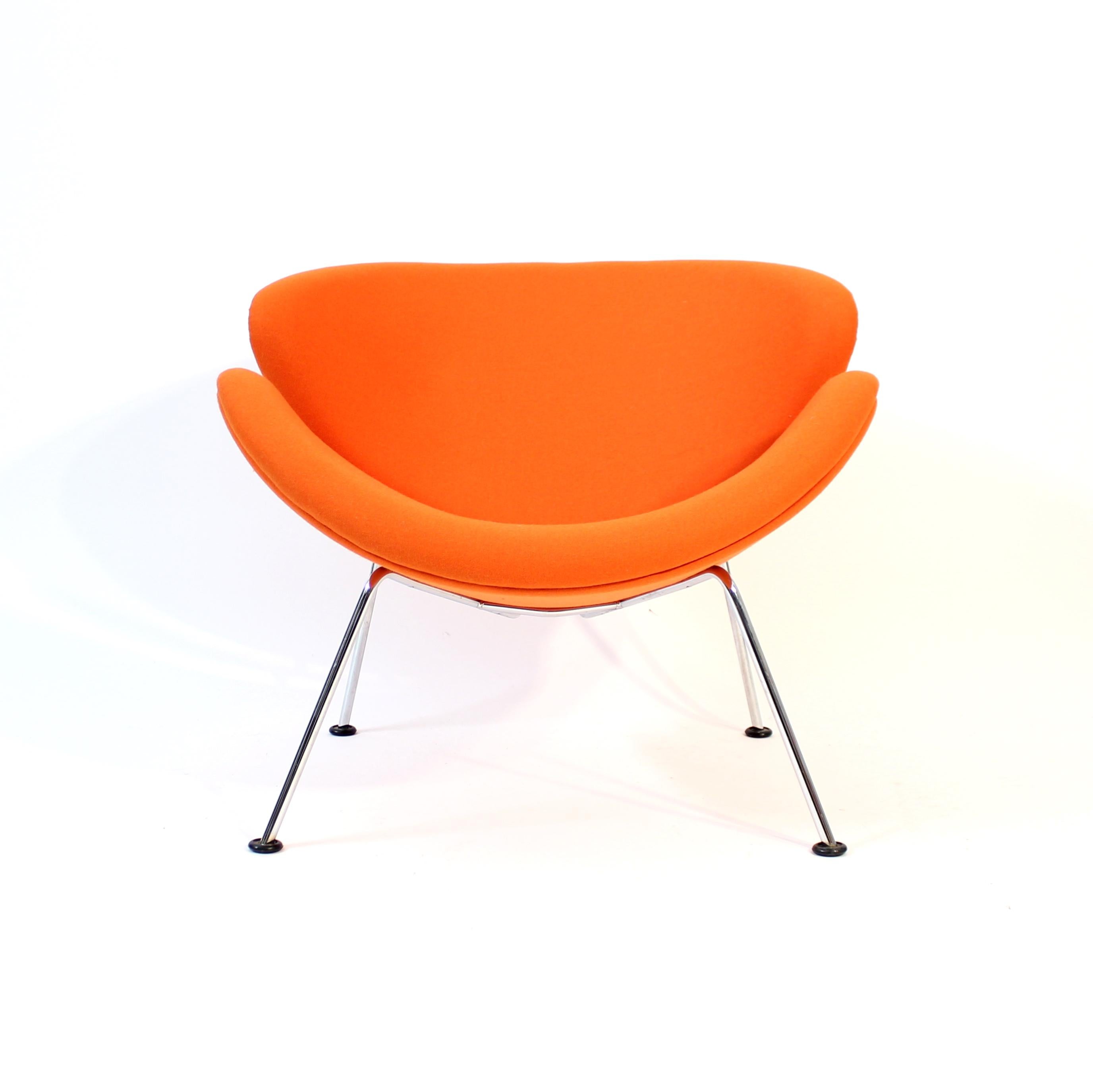 Fabric Pierre Paulin, Orange Slice chair, Artifort, 1960 For Sale