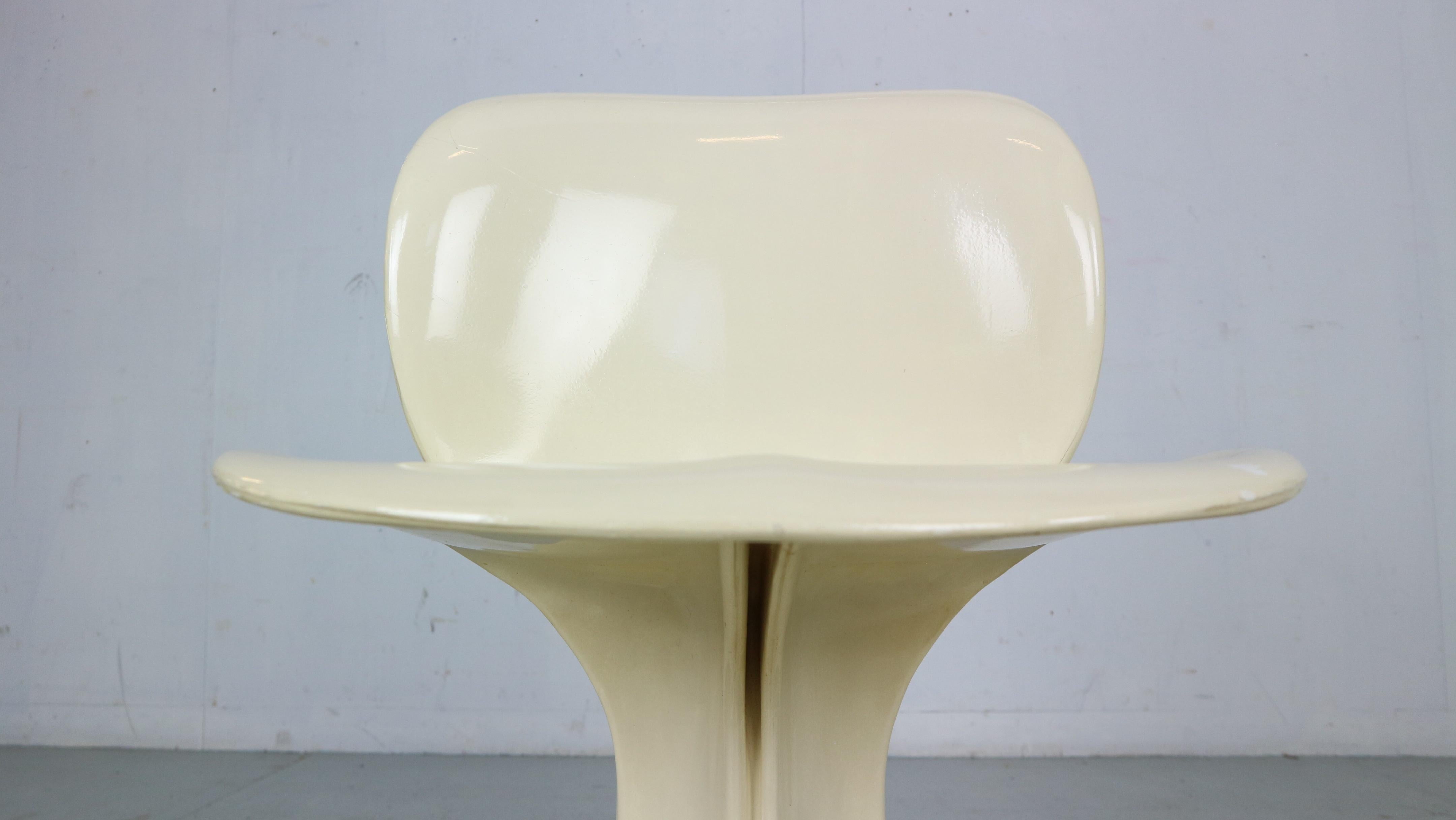 Pierre Paulin Organic Flower Shape 8810 Chair for Boro Belgium, 1973 6