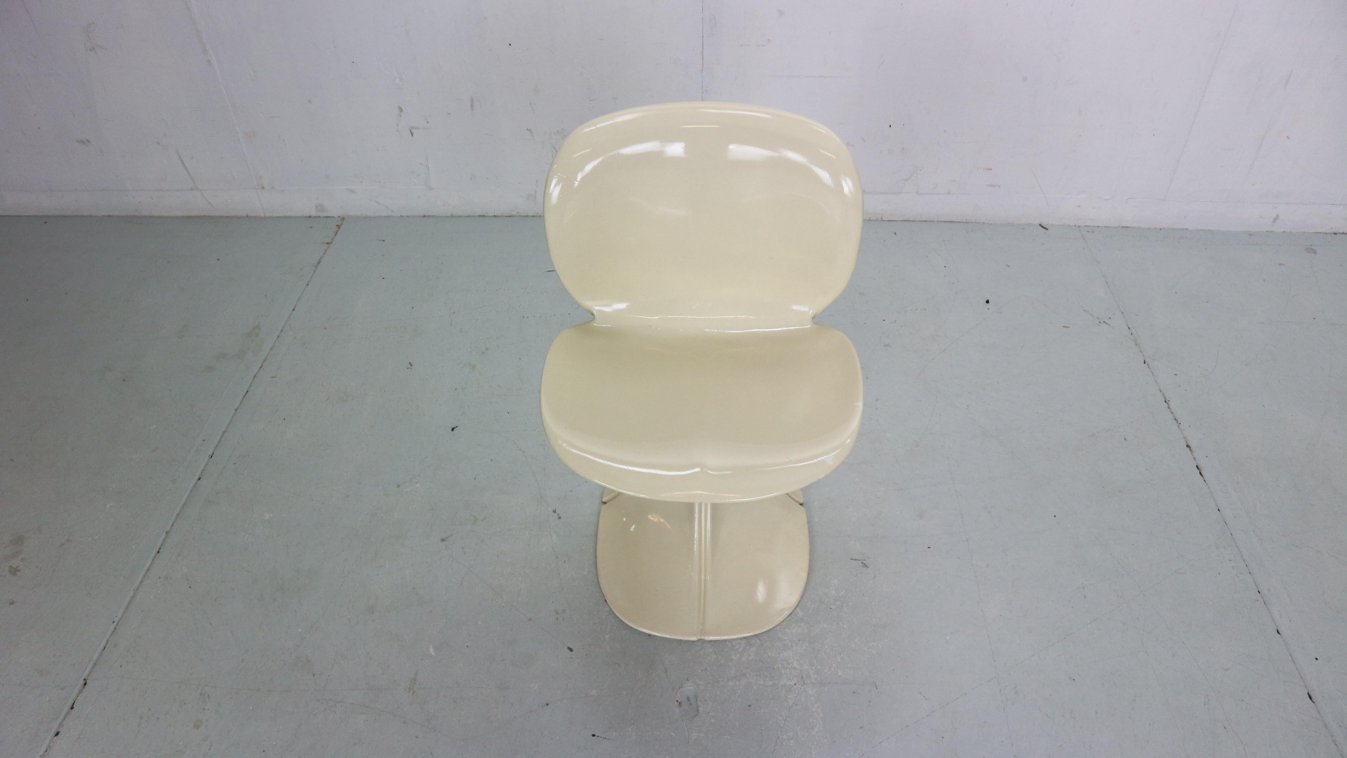 Belgian Pierre Paulin Organic Flower Shape 8810 Chair for Boro Belgium, 1973
