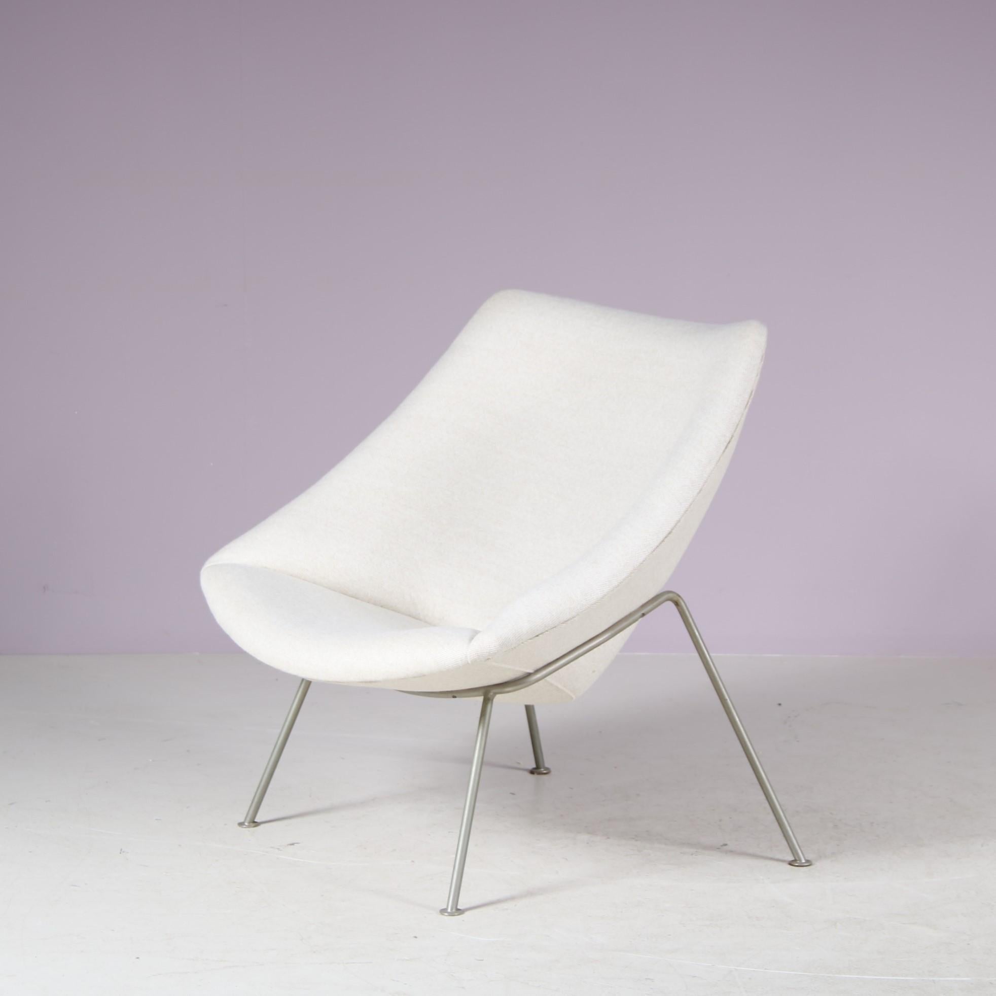 Dutch Pierre Paulin “Oyster” Lady Chair for Artifort, Netherlands 1950 For Sale
