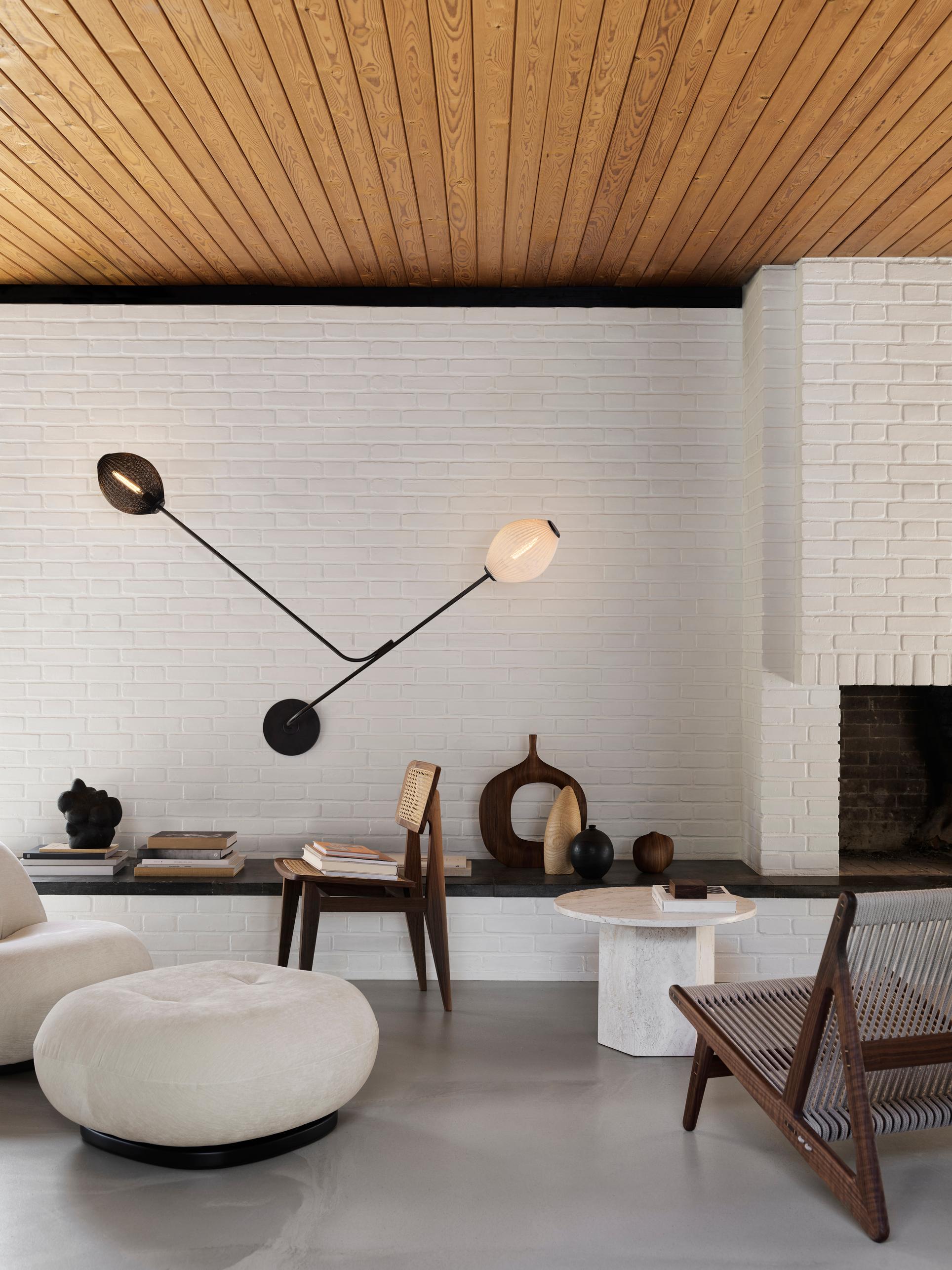 Pierre Paulin 'Pacha' Upholstered Ottoman with Pearl Base for Gubi 

Pierre Paulin’s first sketches for what would become the 'Pacha' Collection were simple pencil outlines that resembled clouds. Paulin's widely beloved 'Pacha' Lounge Chair was