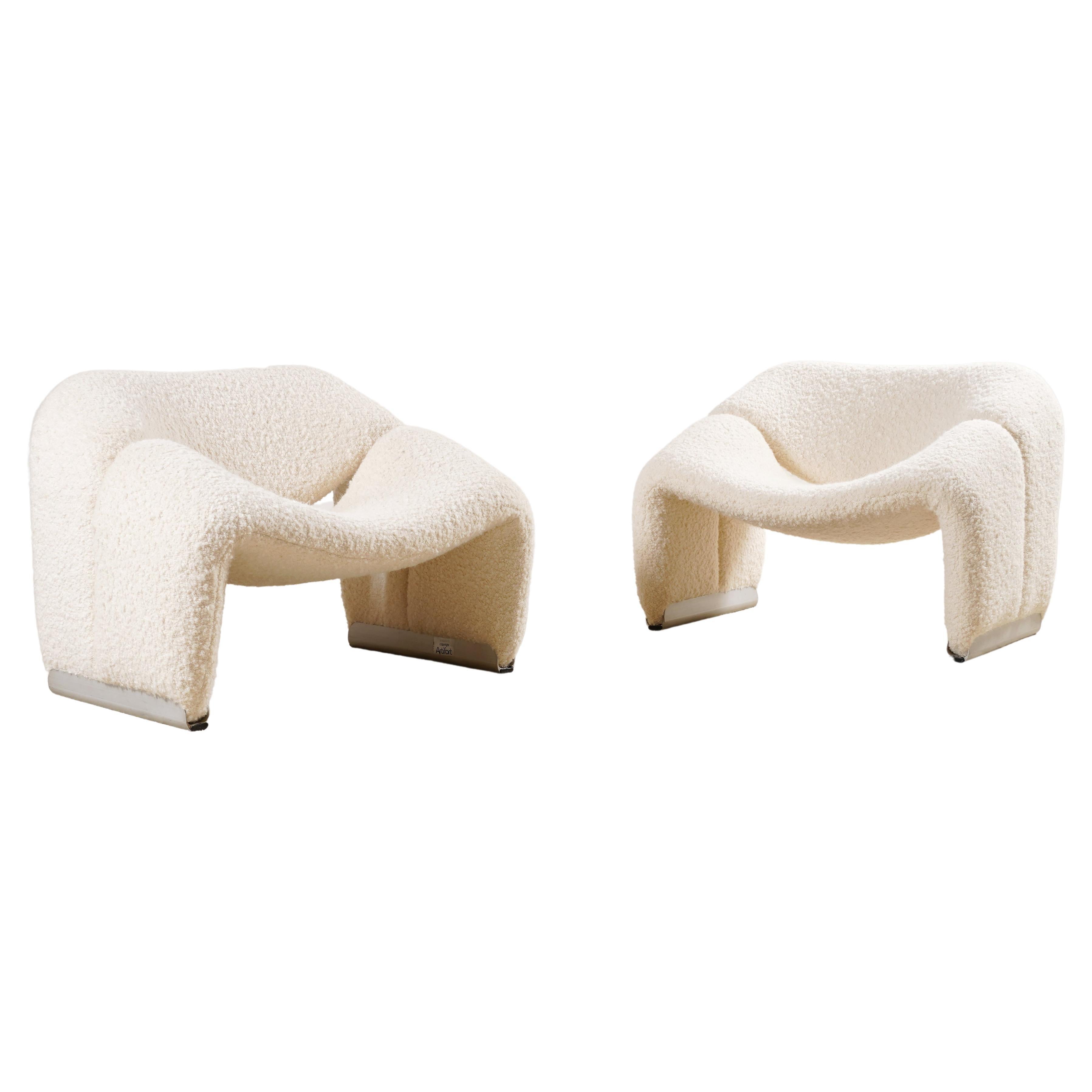 Pierre Paulin, Pair of F598 Groovy Armchairs by Artifort, Newly Upholstered  at 1stDibs
