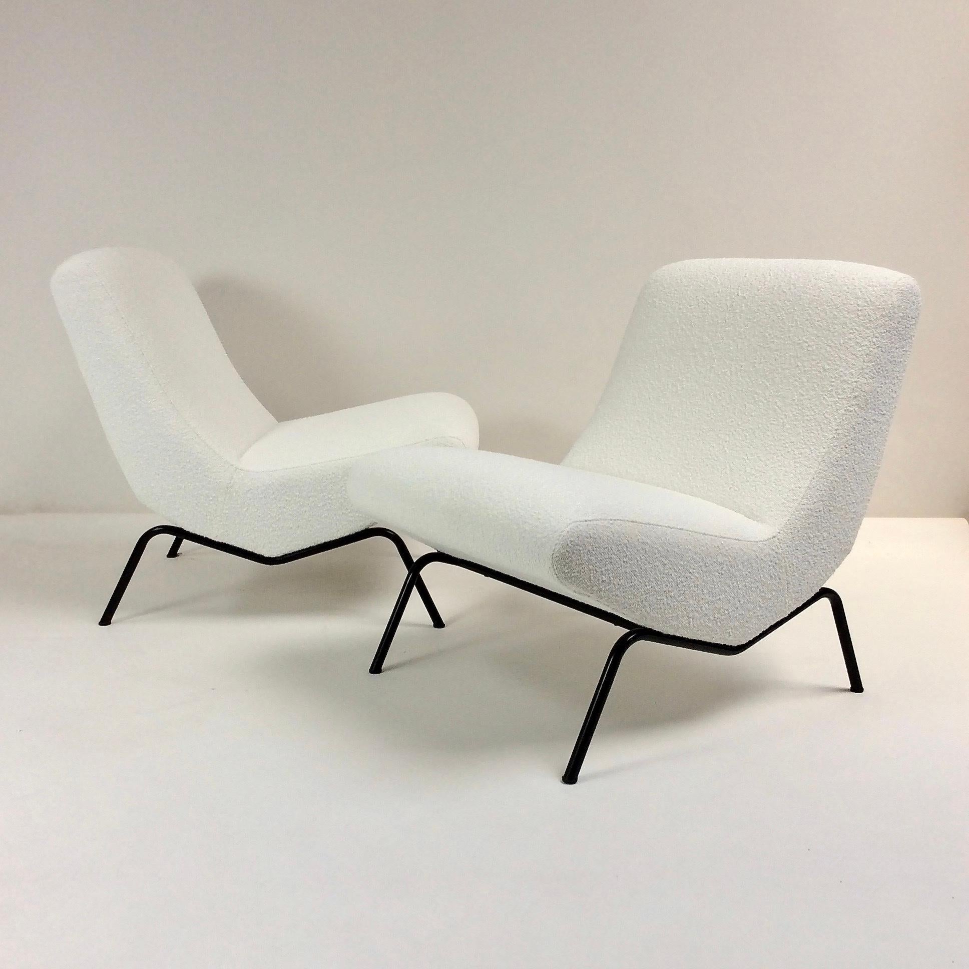 Pierre Paulin Pair of Lounge Chairs, CM194 Model for Thonet, circa 1957, France 2