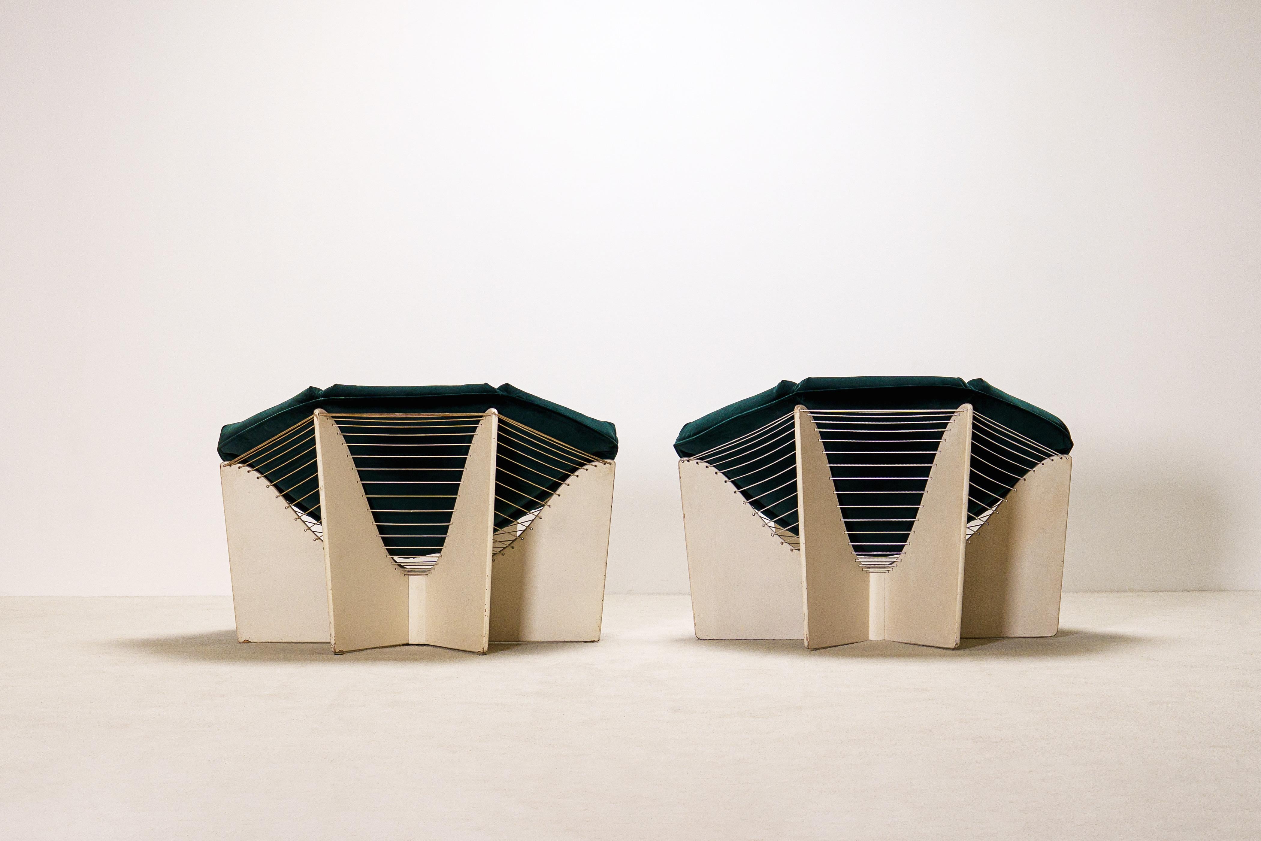 Pierre Paulin, Paar Spinnen-Loungesessel „Modell F678“ für Artifort. 1966 (Lackiert) im Angebot