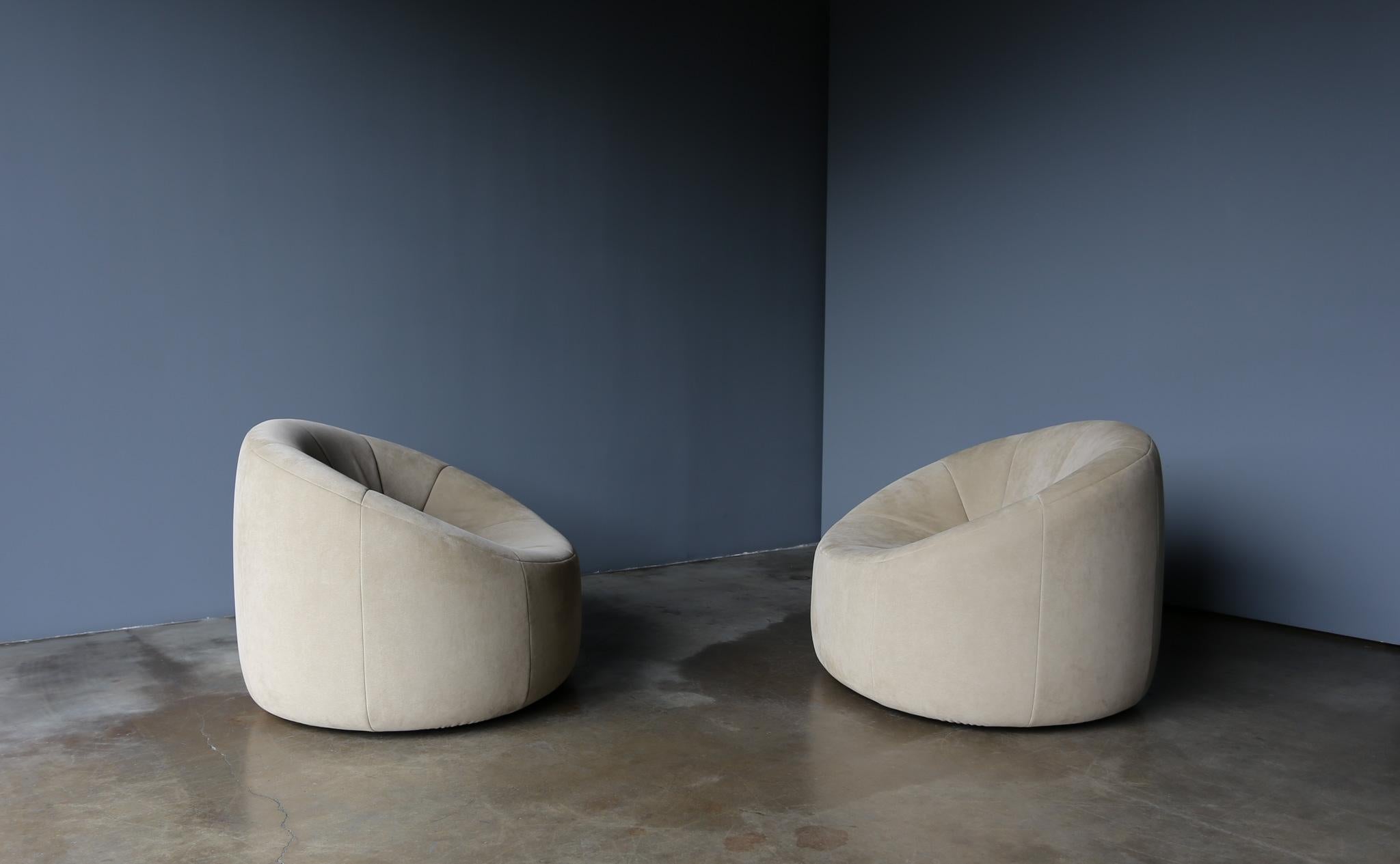 Pierre Paulin Pumpkin Lounge Chairs for Ligne Roset, France, 2008 In Good Condition In Costa Mesa, CA