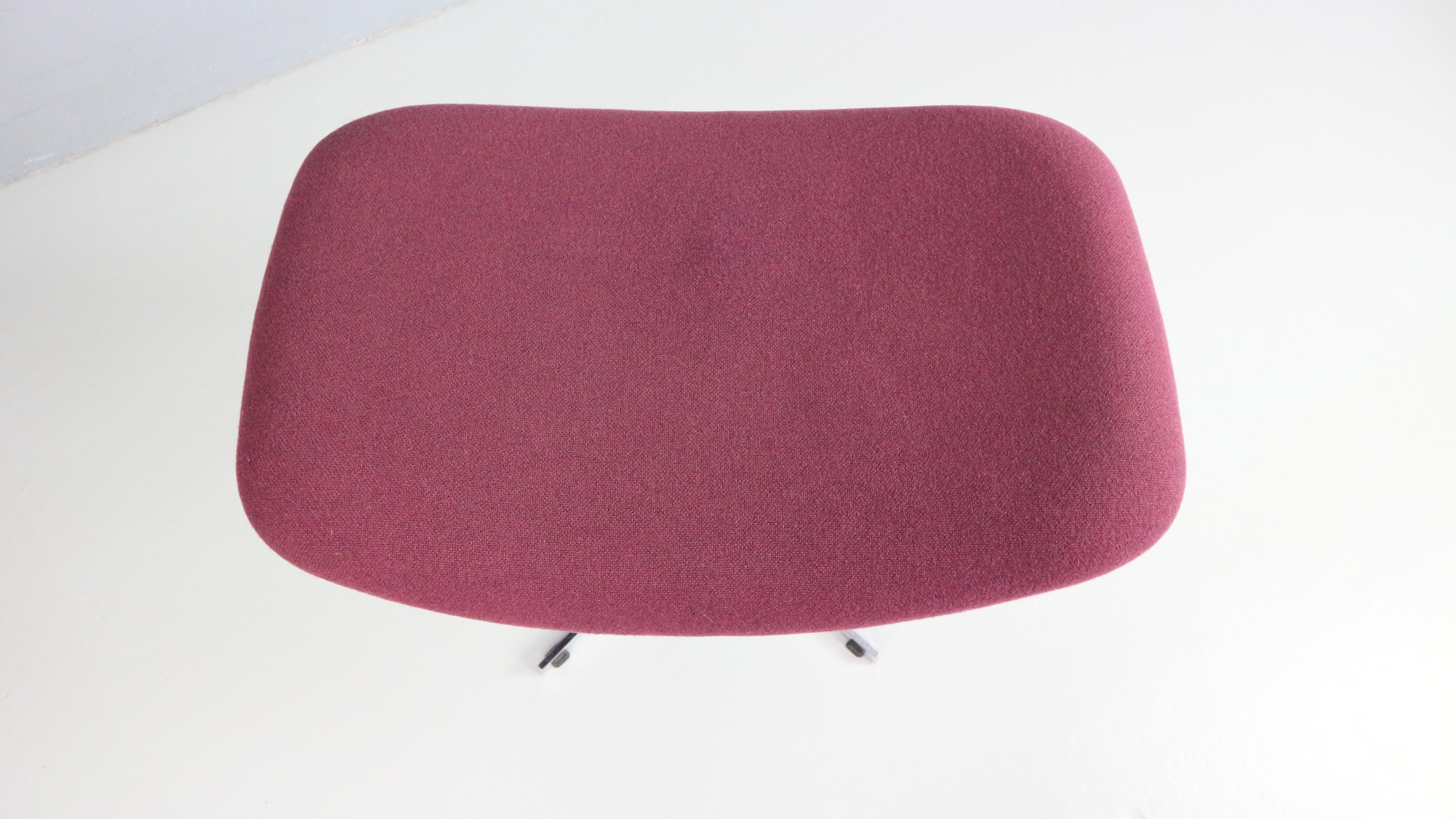 Pierre Paulin Purple Lounge Chair 