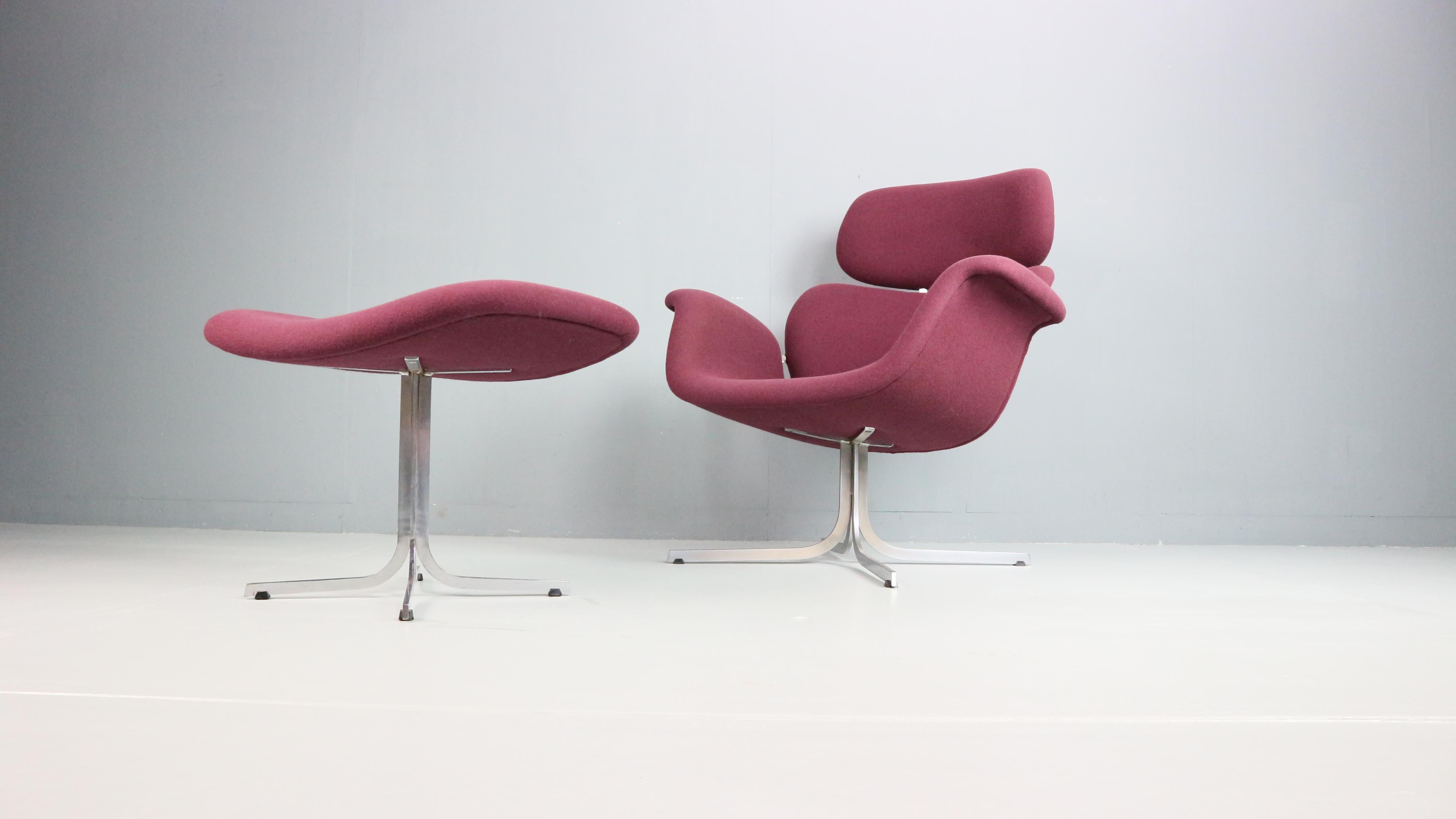 Mid-Century Modern Pierre Paulin Purple Lounge Chair 