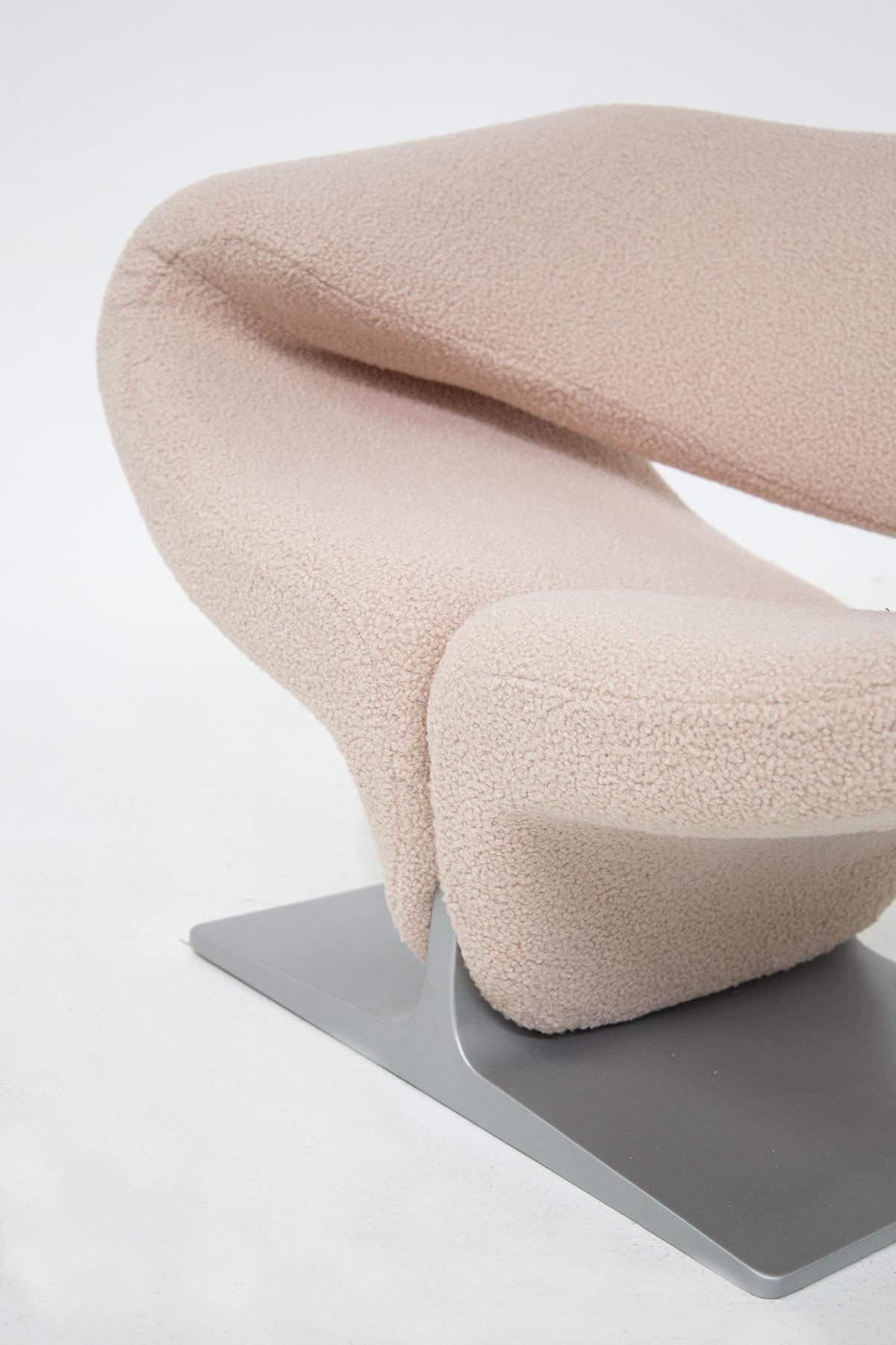 Pierre Paulin Ribbon Armchairs for Artifort in Pink Bouclè, First Edition 1