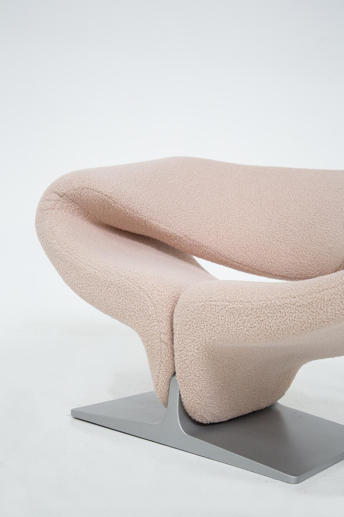 Pierre Paulin Ribbon Armchairs for Artifort in Pink Bouclè, First Edition 2