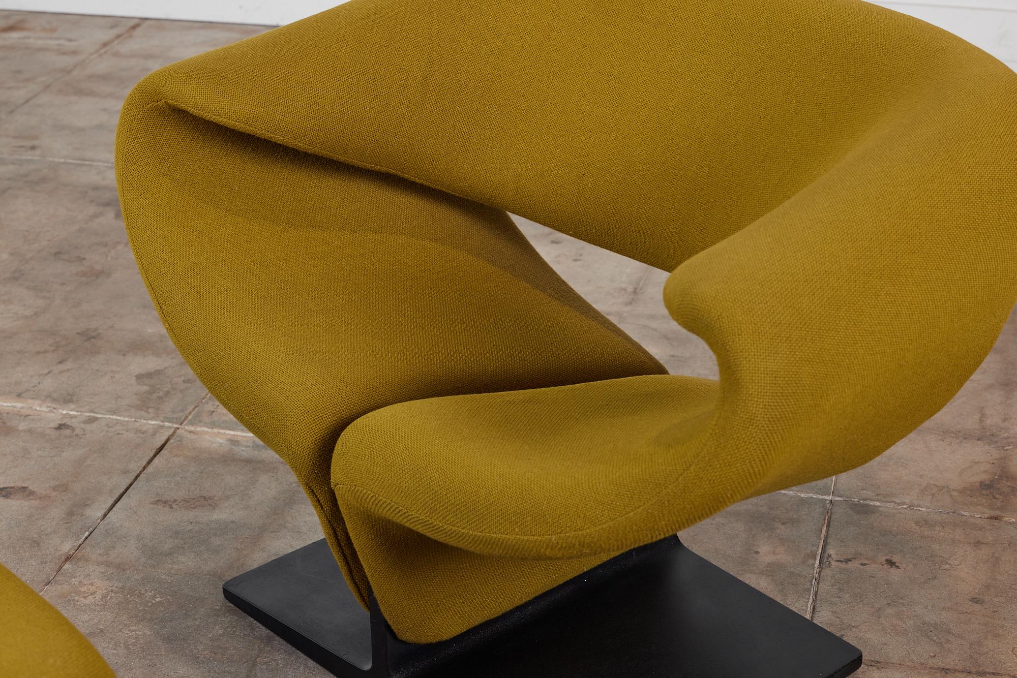 Pierre Paulin Ribbon Chair and Ottoman for Artifort 3