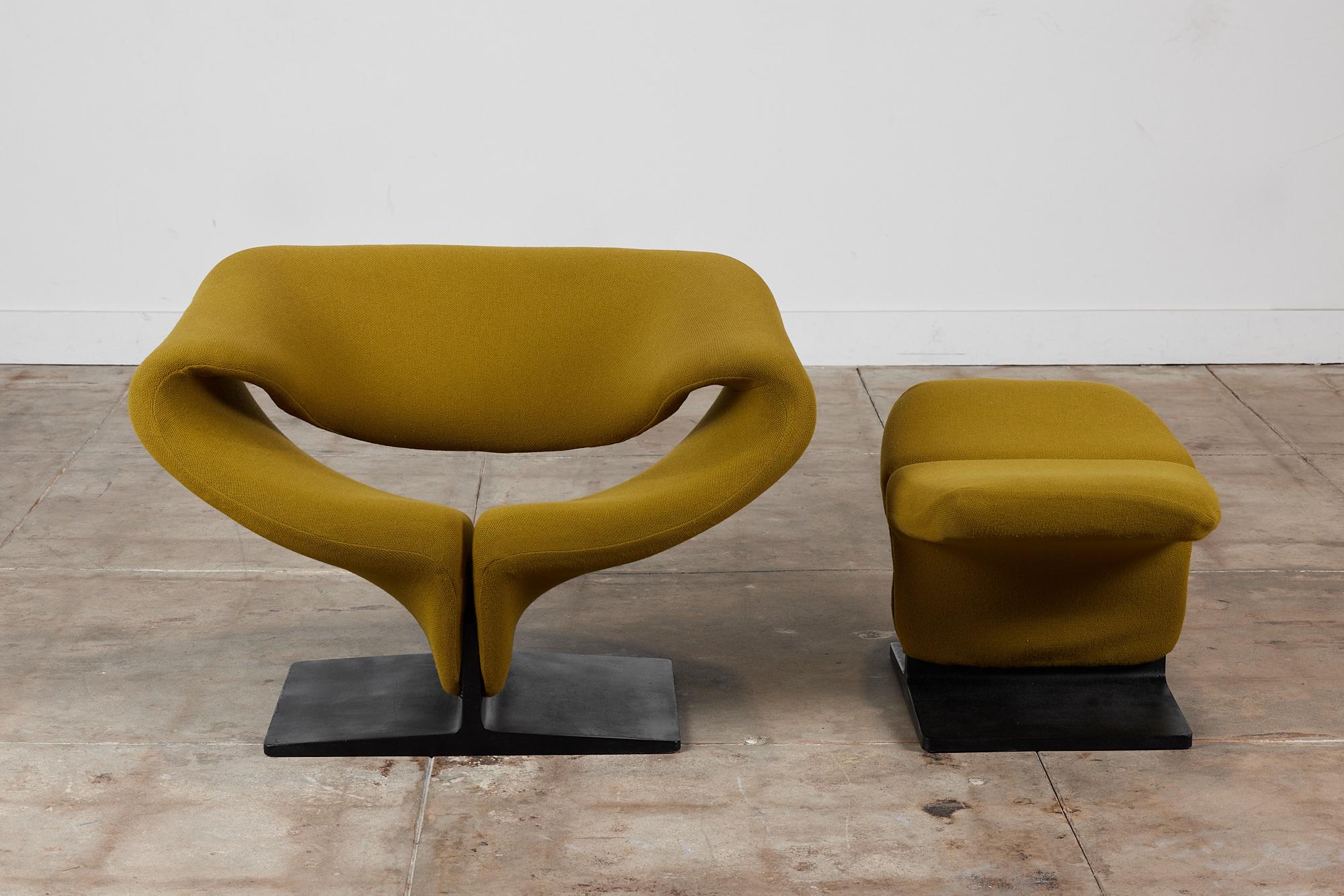 Pierre Paulin Ribbon Chair and Ottoman for Artifort 1