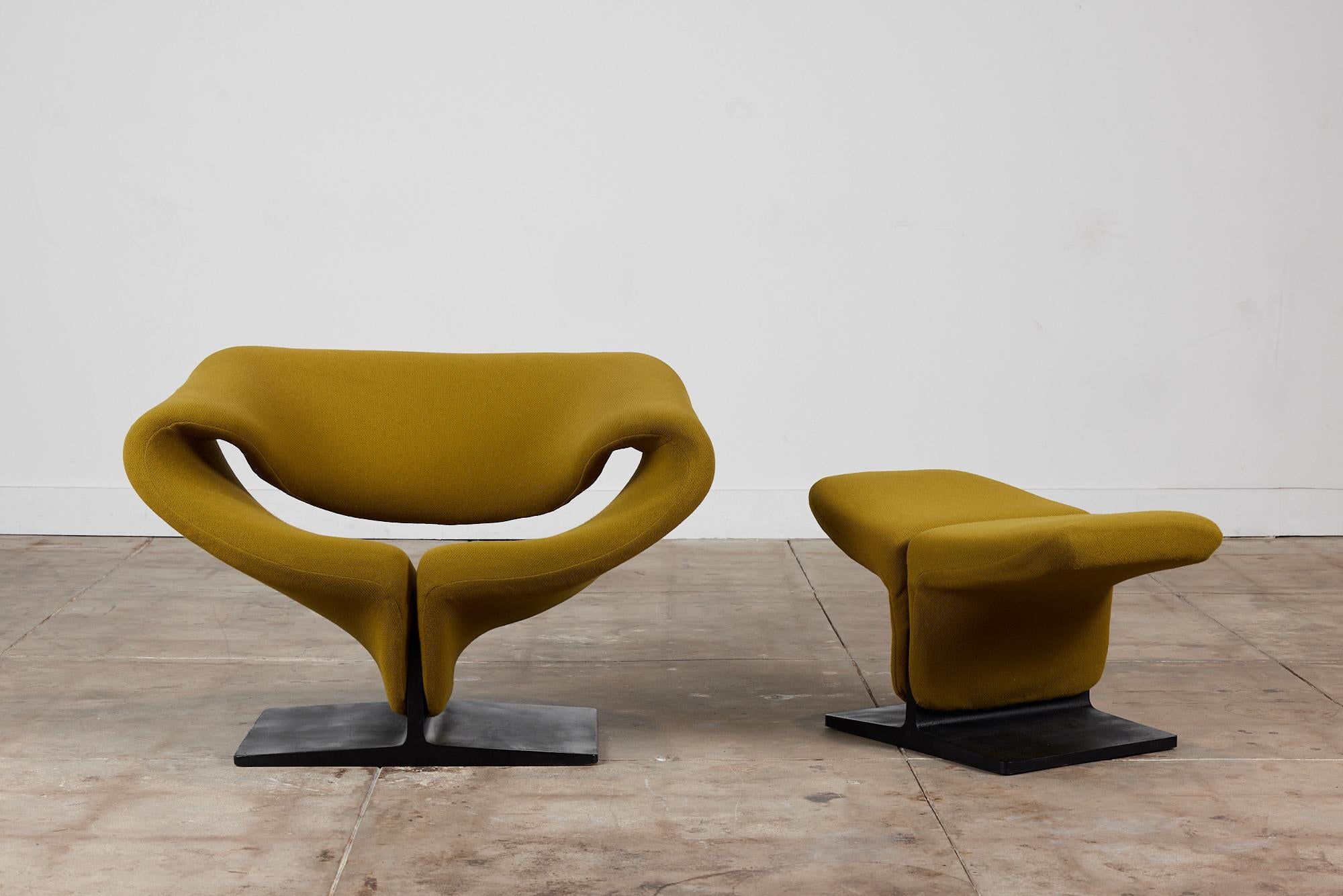 Pierre Paulin Ribbon Chair and Ottoman for Artifort 2