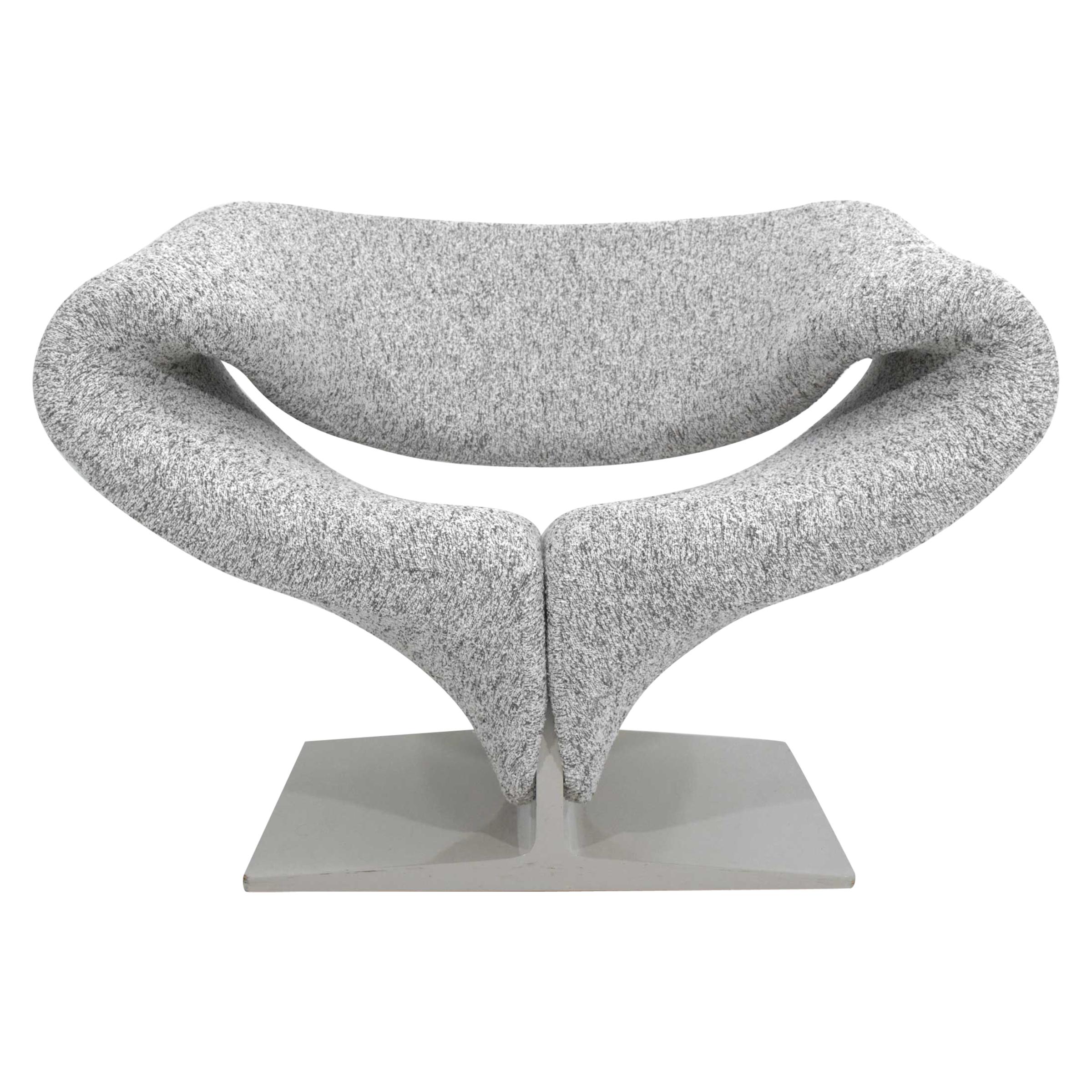 Pierre Paulin Ribbon Chair in White and Gray Upholstery