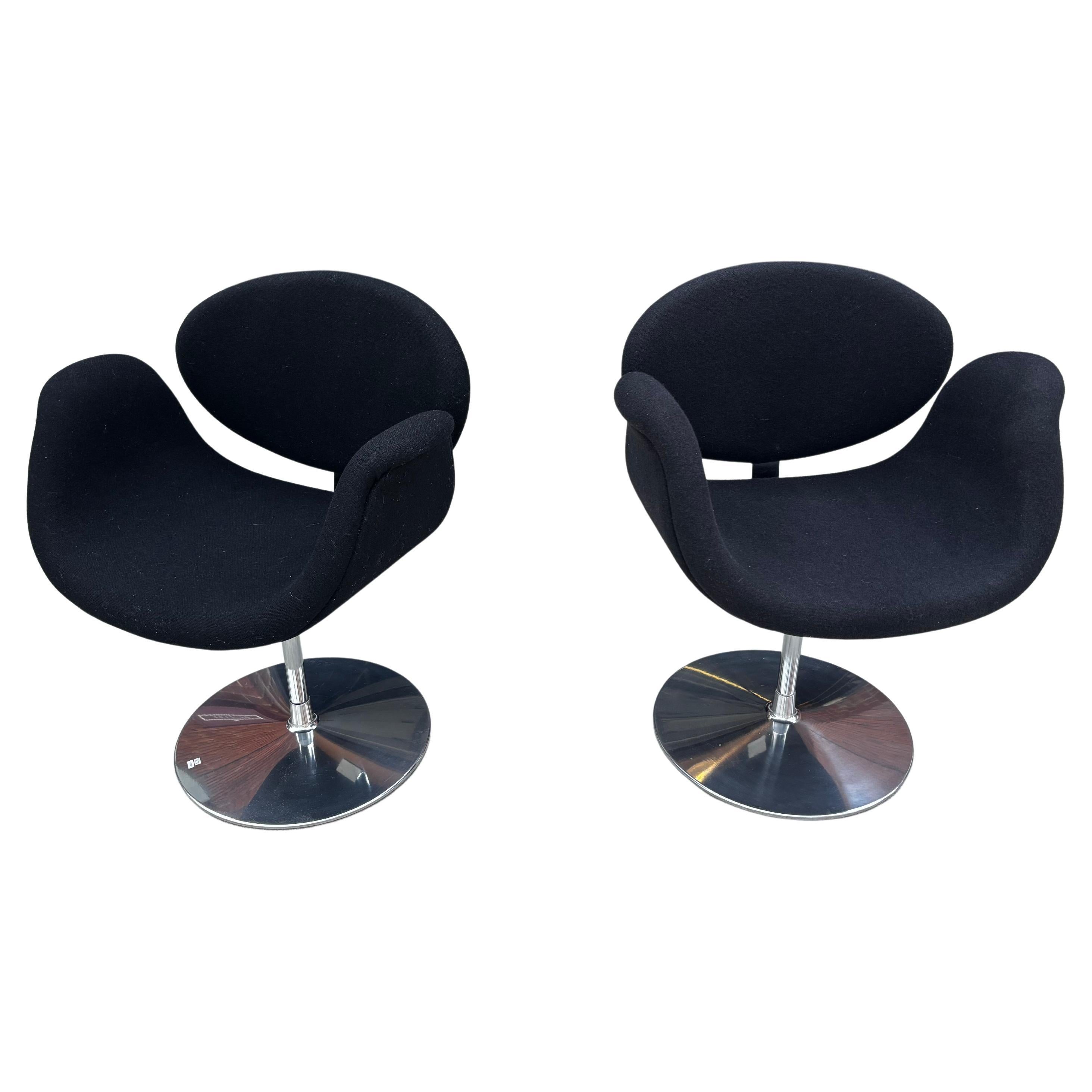 Pierre Paulin Small Tulip Chairs, vendute in coppia in vendita
