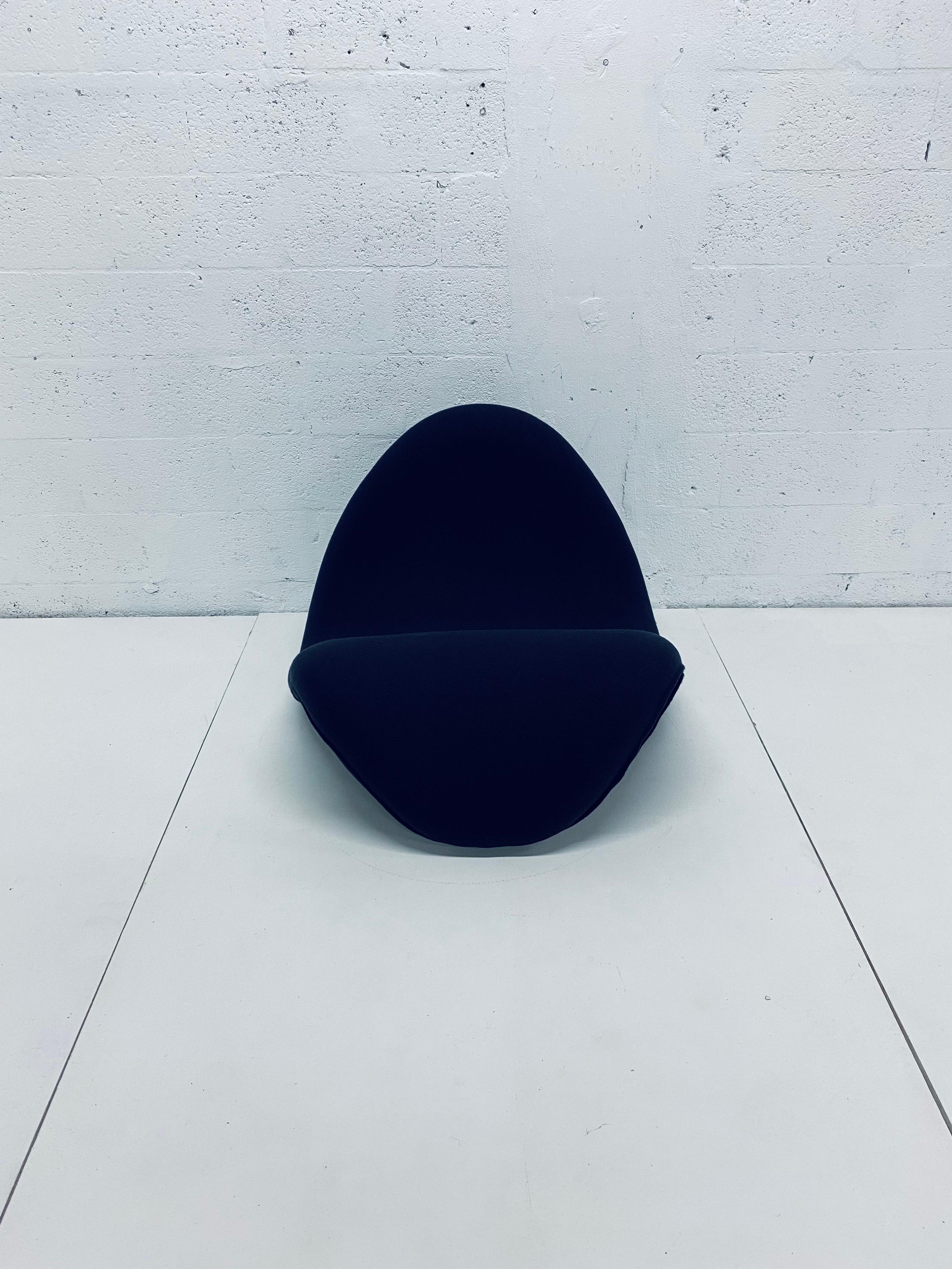 Pierre Paulin Tongue Chair Model F577 in Black Tonus for Artifort 1