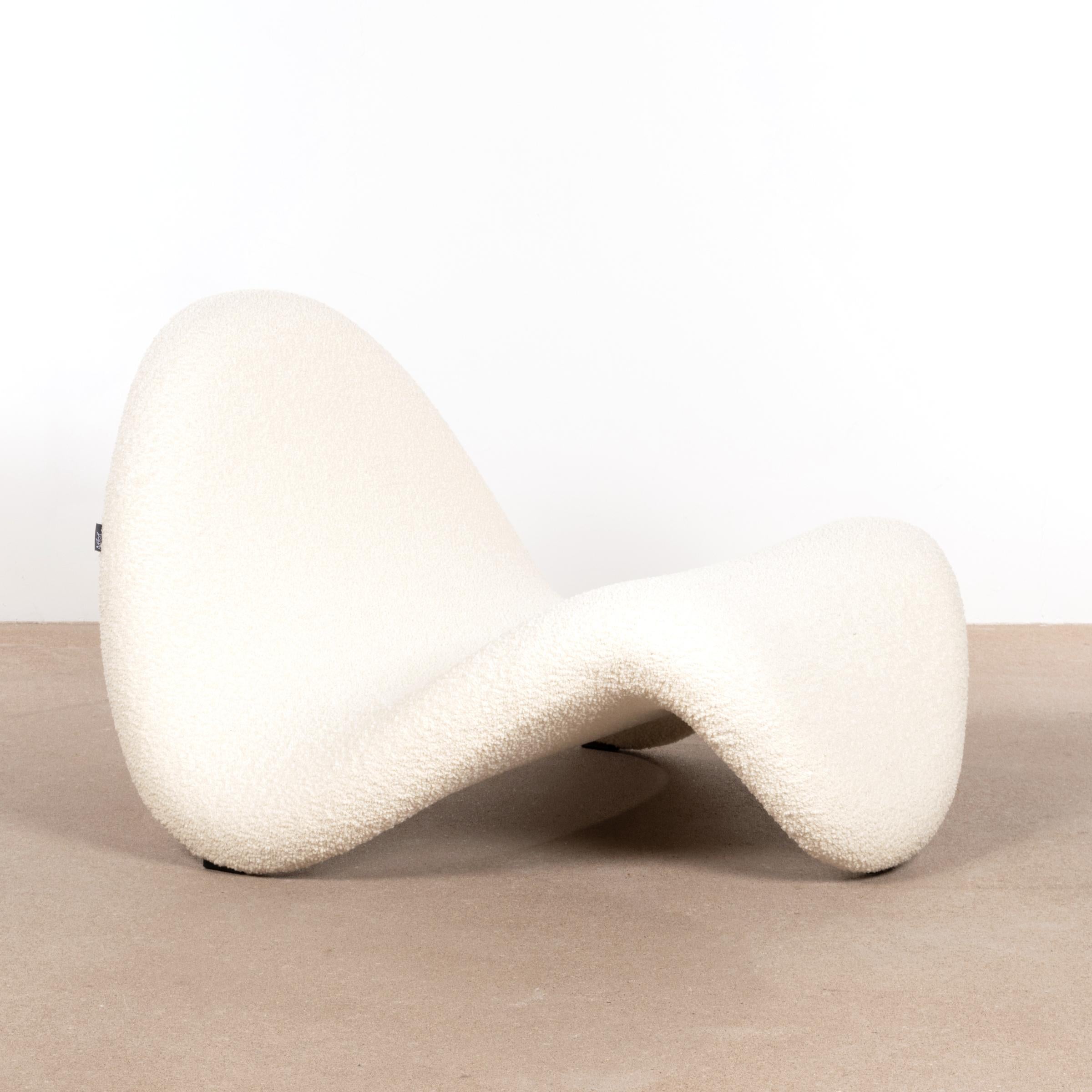 Metal Pierre Paulin Tongue Lounge Chair in Bouclé Wool by Artifort > for Brigid
