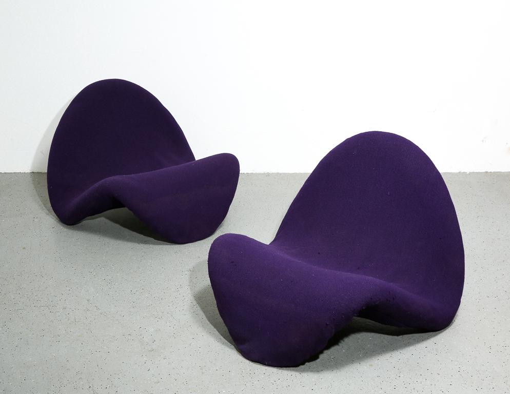Vintage lounge chairs designed by Pierre Paulin for Artifort, 1960s. Upholstered in its original purple wool fabric. Sold individually.