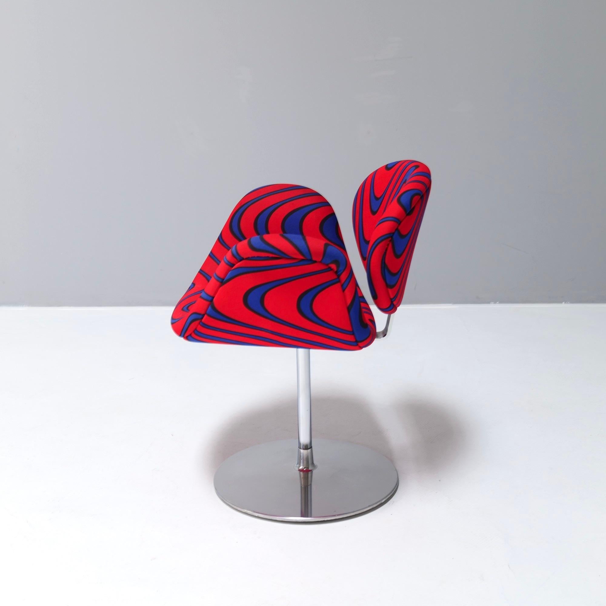 Rare Jack Lenor Larsen Mementum fabrics little Tulip chair.

Made by Artifort - Netherlands
