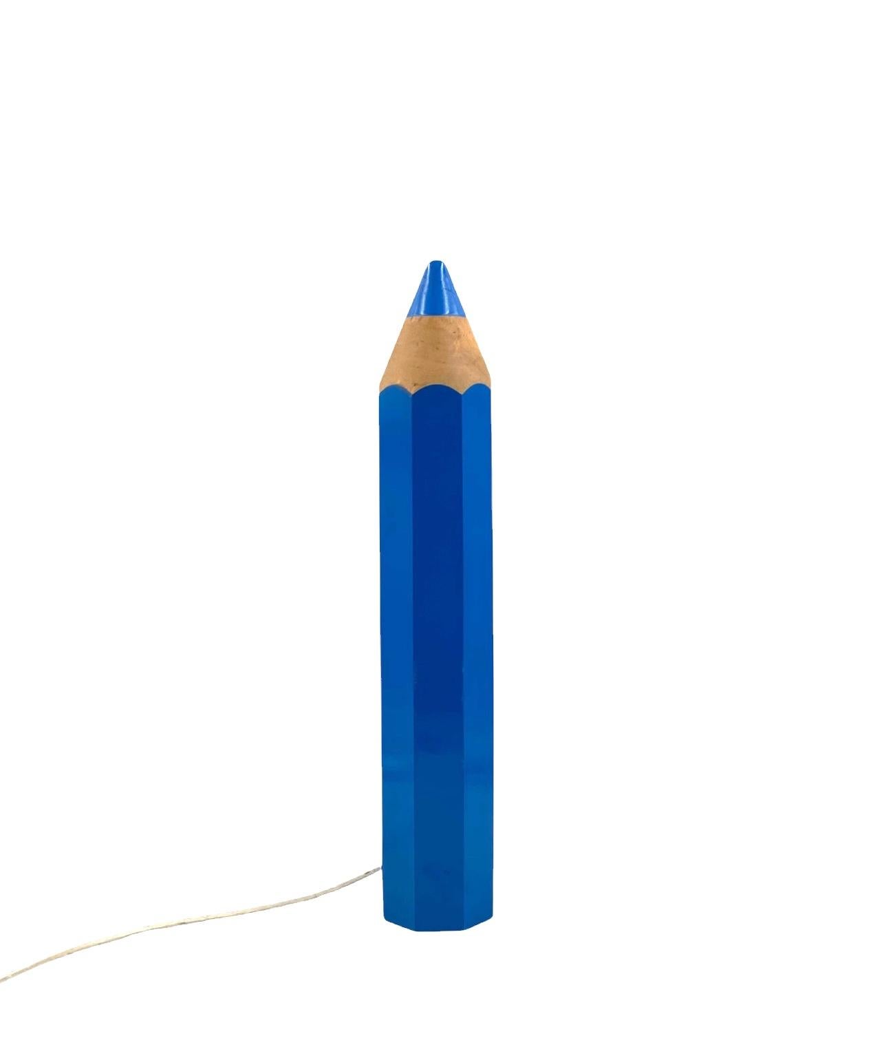 Michel Aroutcheff, lámpara de mesa Pencil azul postmoderna, Ed. Vilac Francia años 80 French en venta