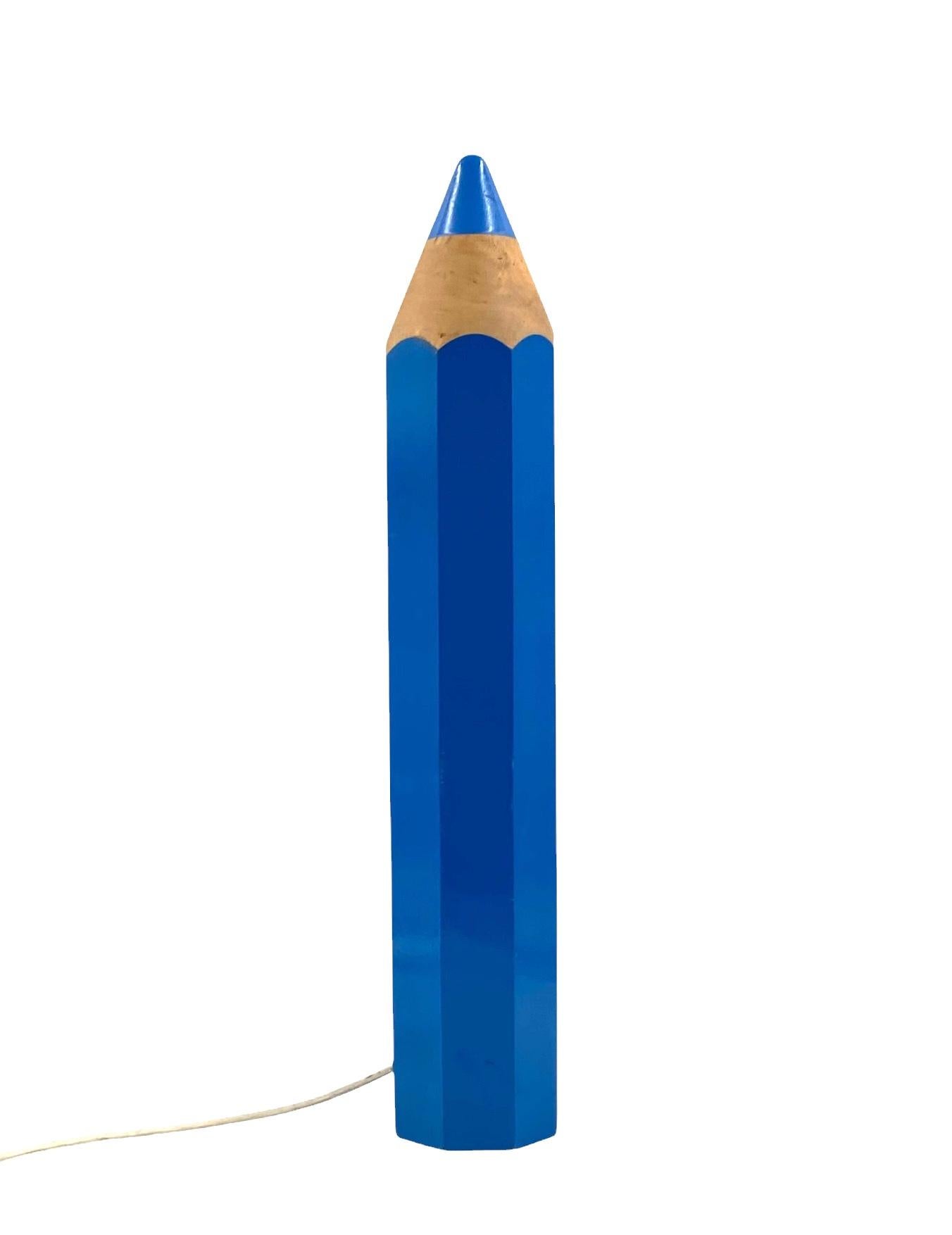 Michel Aroutcheff, lámpara de mesa Pencil azul postmoderna, Ed. Vilac Francia años 80 en venta 1