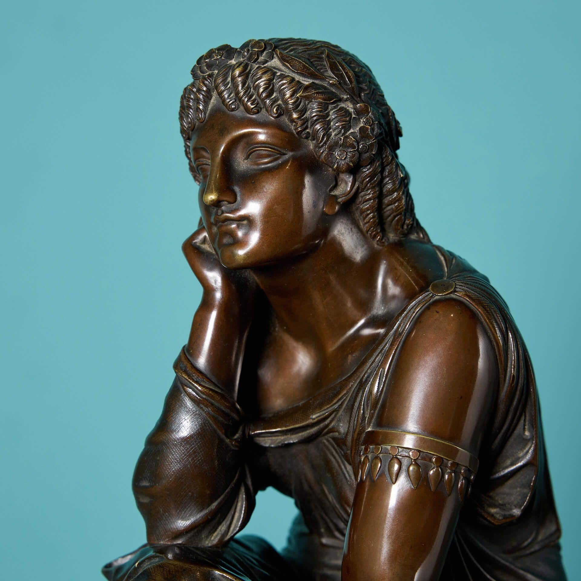 Neoclassico Pierre Schoenewerk Antique French Figura di Euterpe in bronzo in vendita