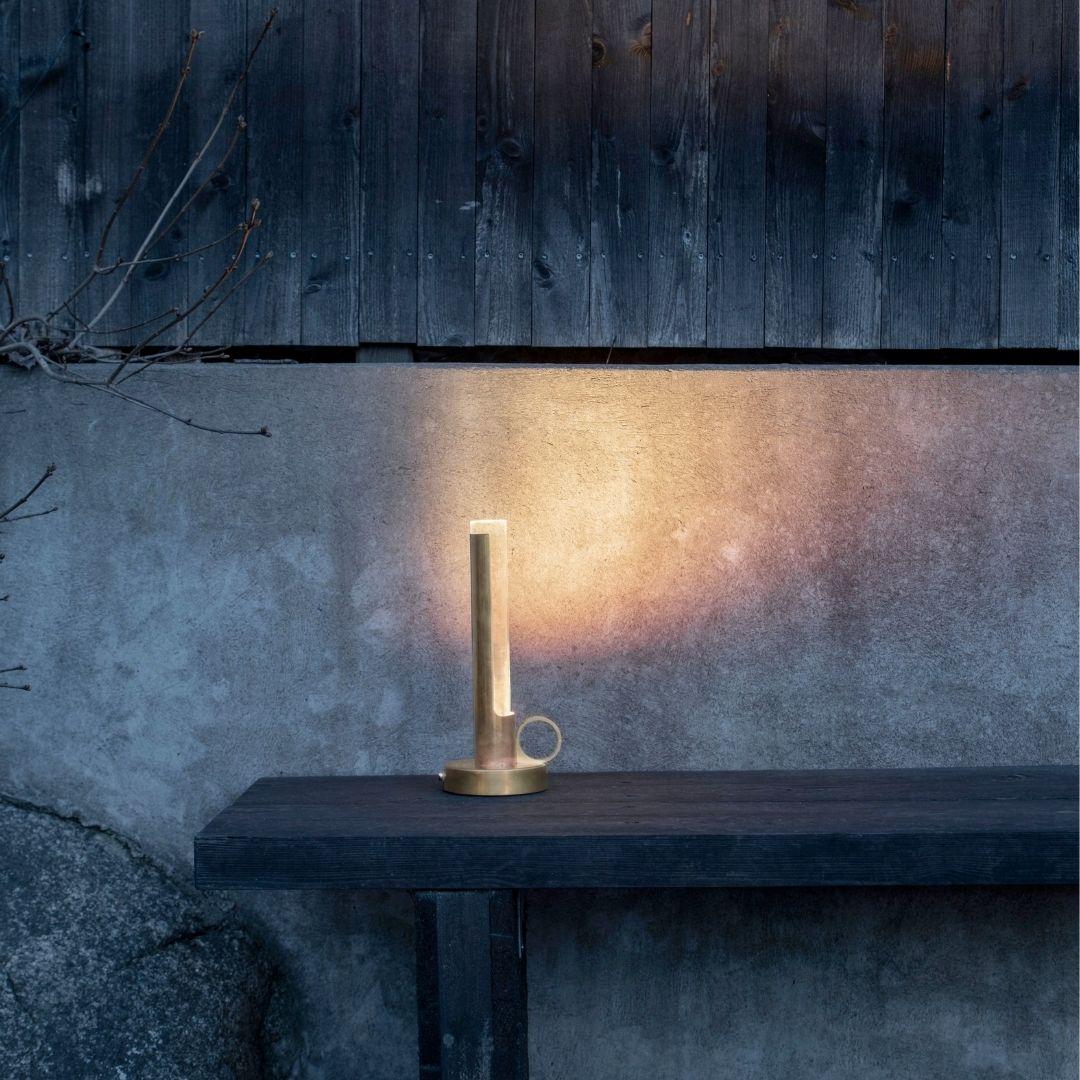 Pierre Sindre 'Visir' portable brass and glass table lamp for Örsjö

Designed by Scandinavian creator Pierre Sindre, the 'Visir' portable table lamp is an homage to the classic portable oil lamp of the past, but with upgraded features such as