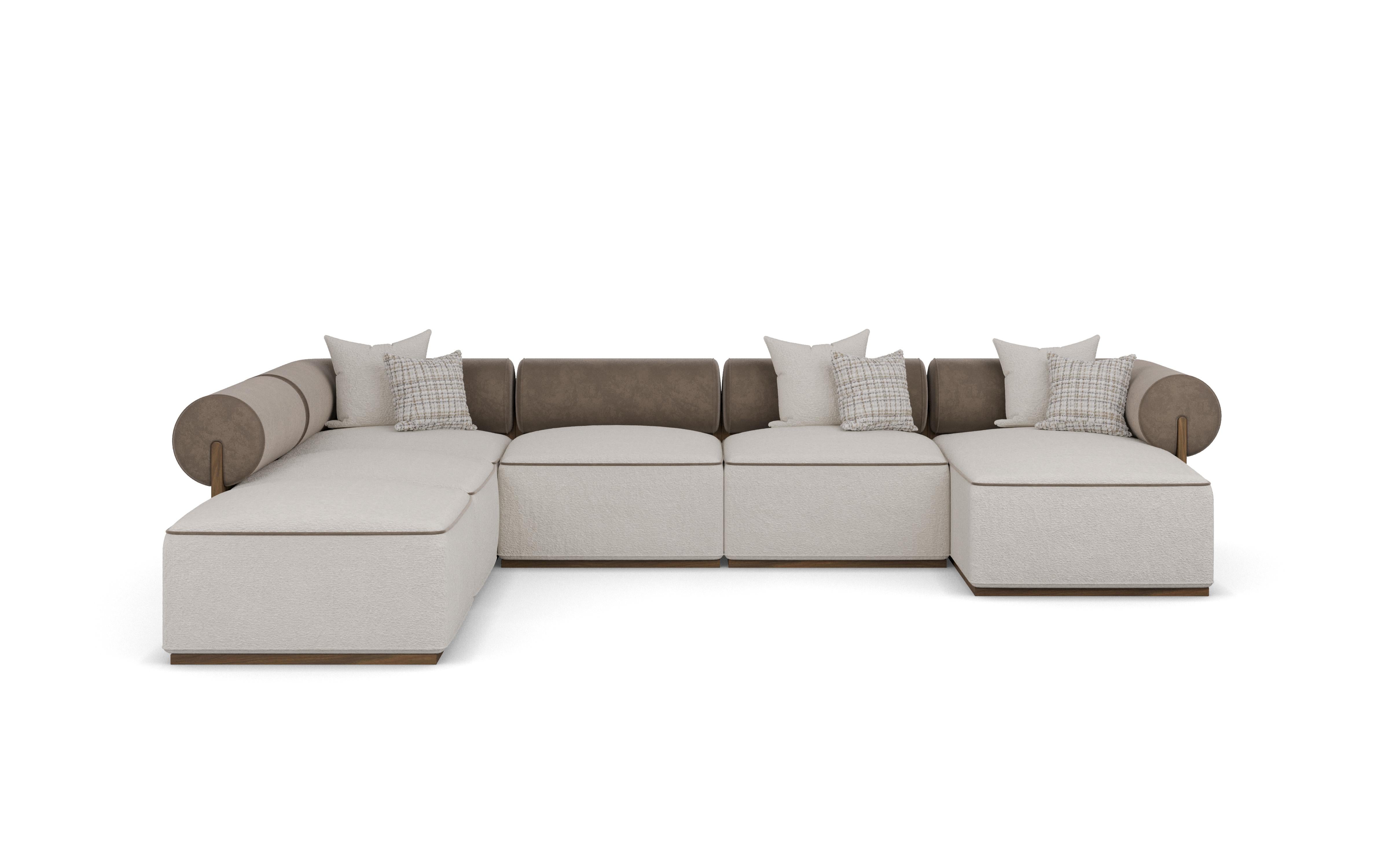 Moderne Pierre Sofa by Nolita Harbour: Velvet Upholstery and Walnut Base en vente