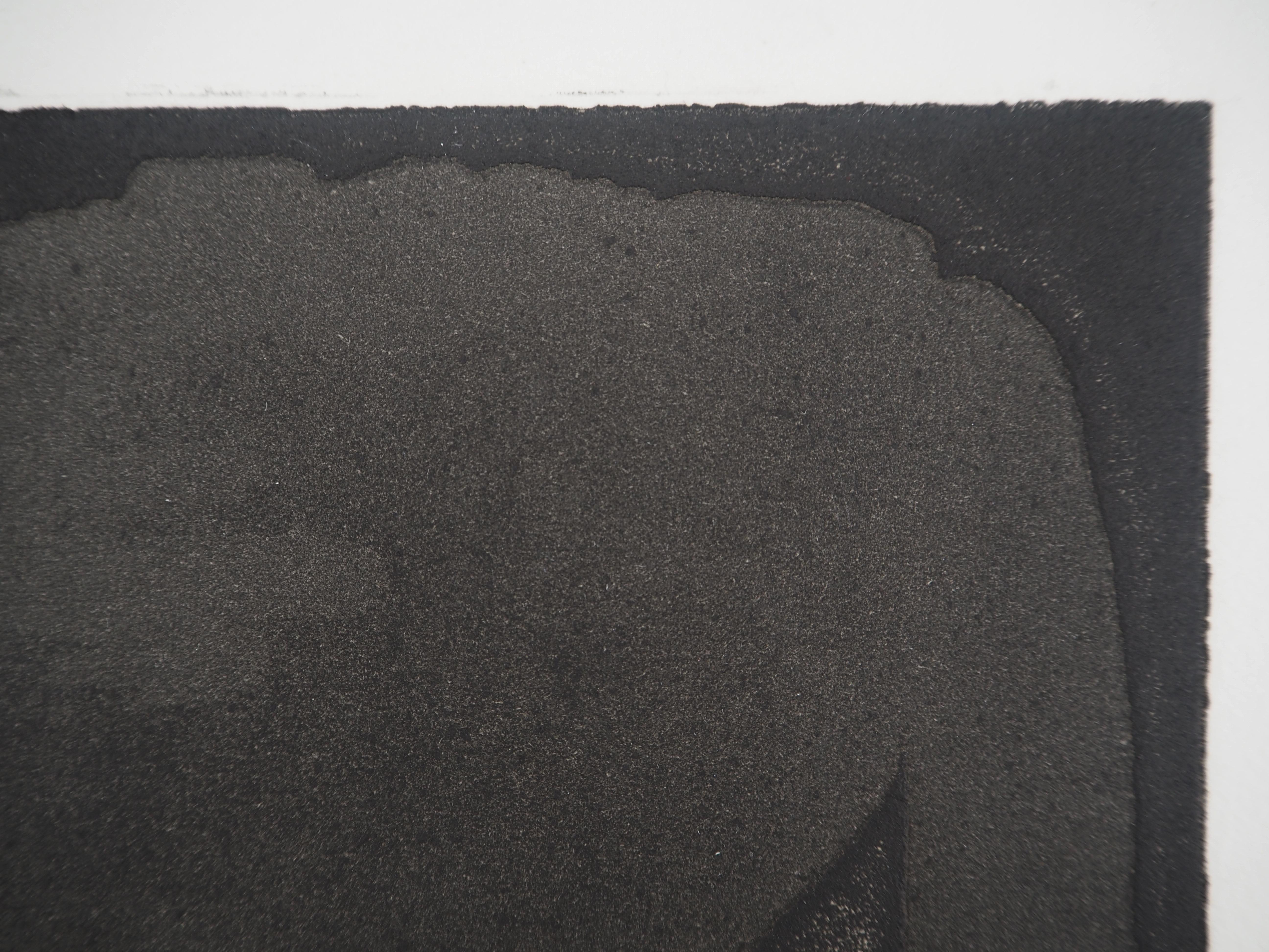 Pierre SOULAGES (1919-2022)
Etching XXIIIb, 1974

Original etching and aquatint (Lacourière and Frelaut workshop)
Unsigned
Limited edition of 50 unnumbered copies
On Arches vellum, 25 x 16 cm (c 10 x 6.5 in)

REFERENCES: Catalogue raisonné BNF