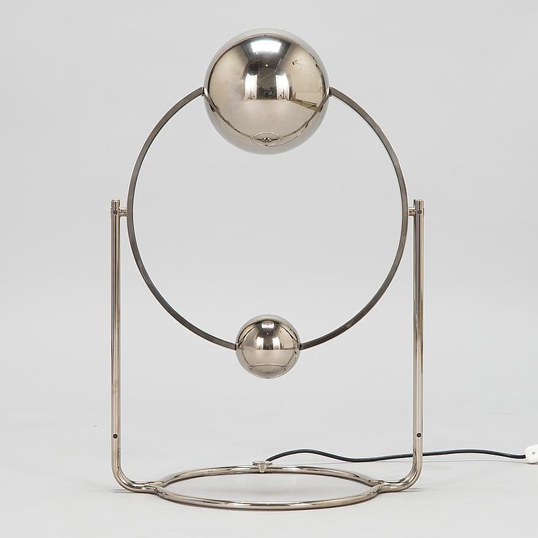 French Pierre Soulié, a 1970s '10432' 'Lamp Balancé' for Verre Lumière, France For Sale