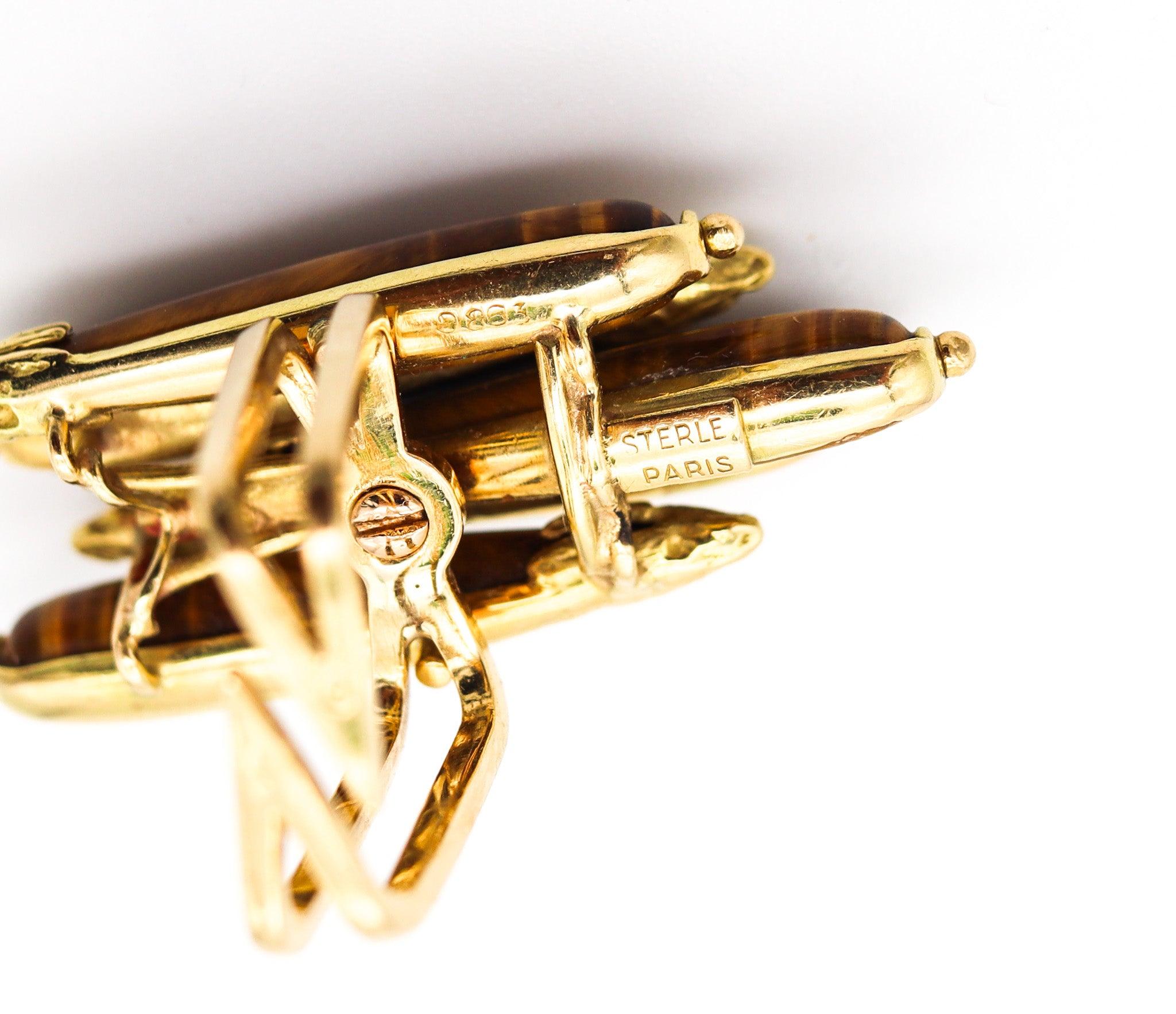 PIERRE STERLÉ 1950 Ultra Modernist Ring In 18Kt Yellow Gold With Five Tiger Eyes For Sale 2