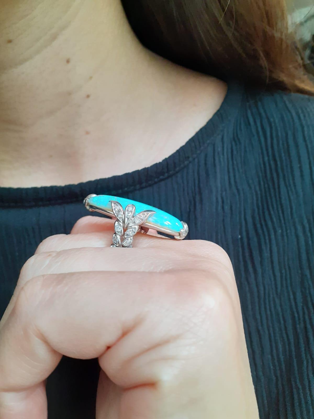 Pierre Sterlé Anillo de cóctel de ópalo y diamantes Platino, circa 1950 en Bueno estado para la venta en London, GB