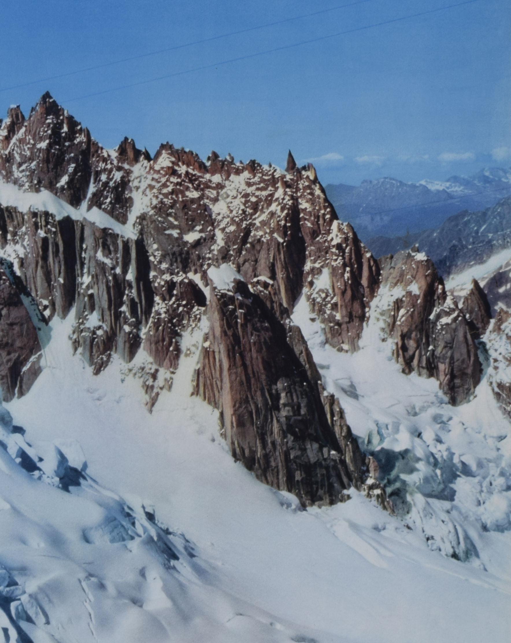 Chamonix - Mont Blanc original vintage France skiing poster by Pierre Tairraz For Sale 3
