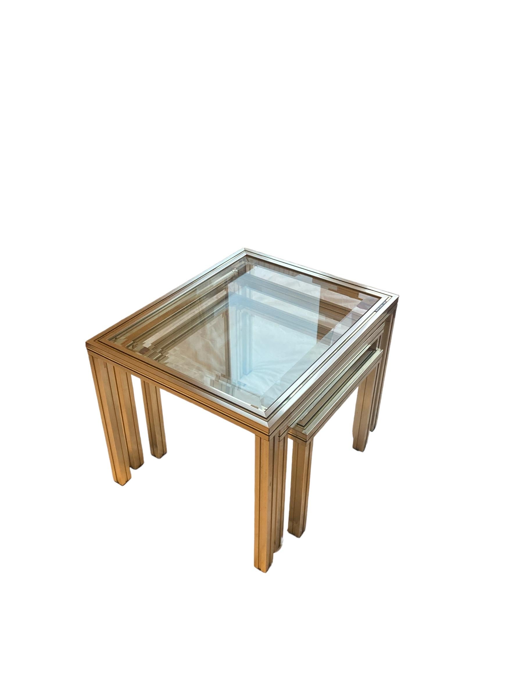 Pierre Vandel Paris Mid Century, Hollywood Regency, Brass Nest of Tables In Good Condition In Bishop's Stortford, GB