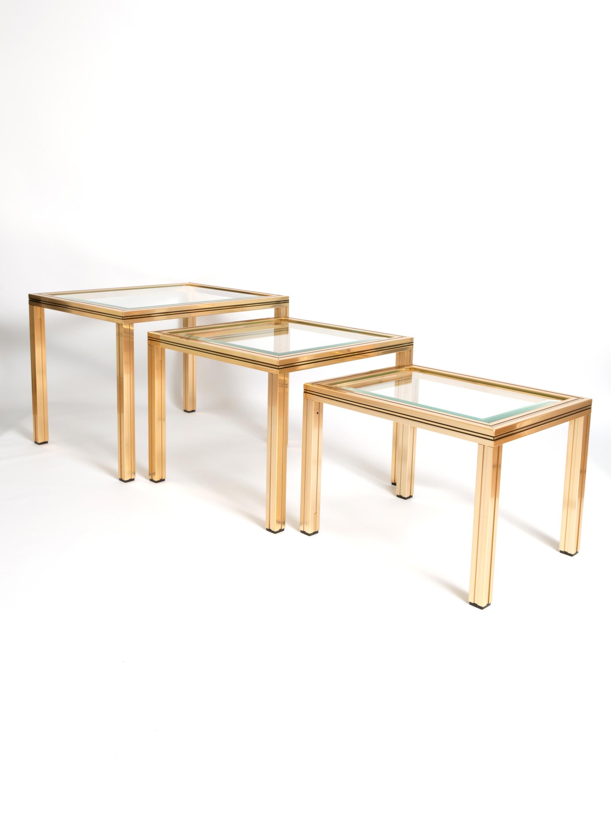 French Pierre Vandel Set of Three Nesting Tables, France, circa 1970 For Sale