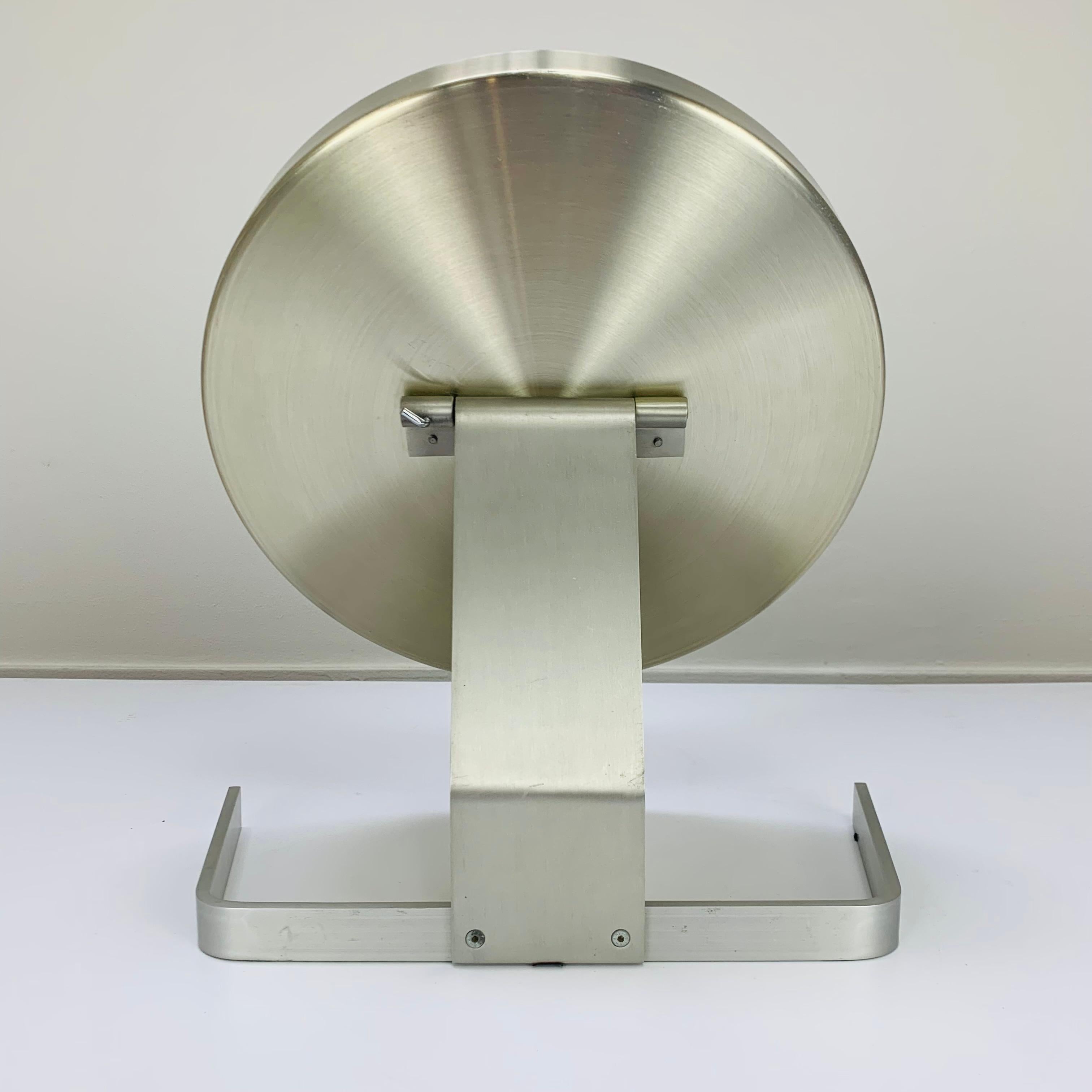 Pierre Vandel-Tischspiegel, Aluminium, französisches Stück, um 1970 im Angebot 6